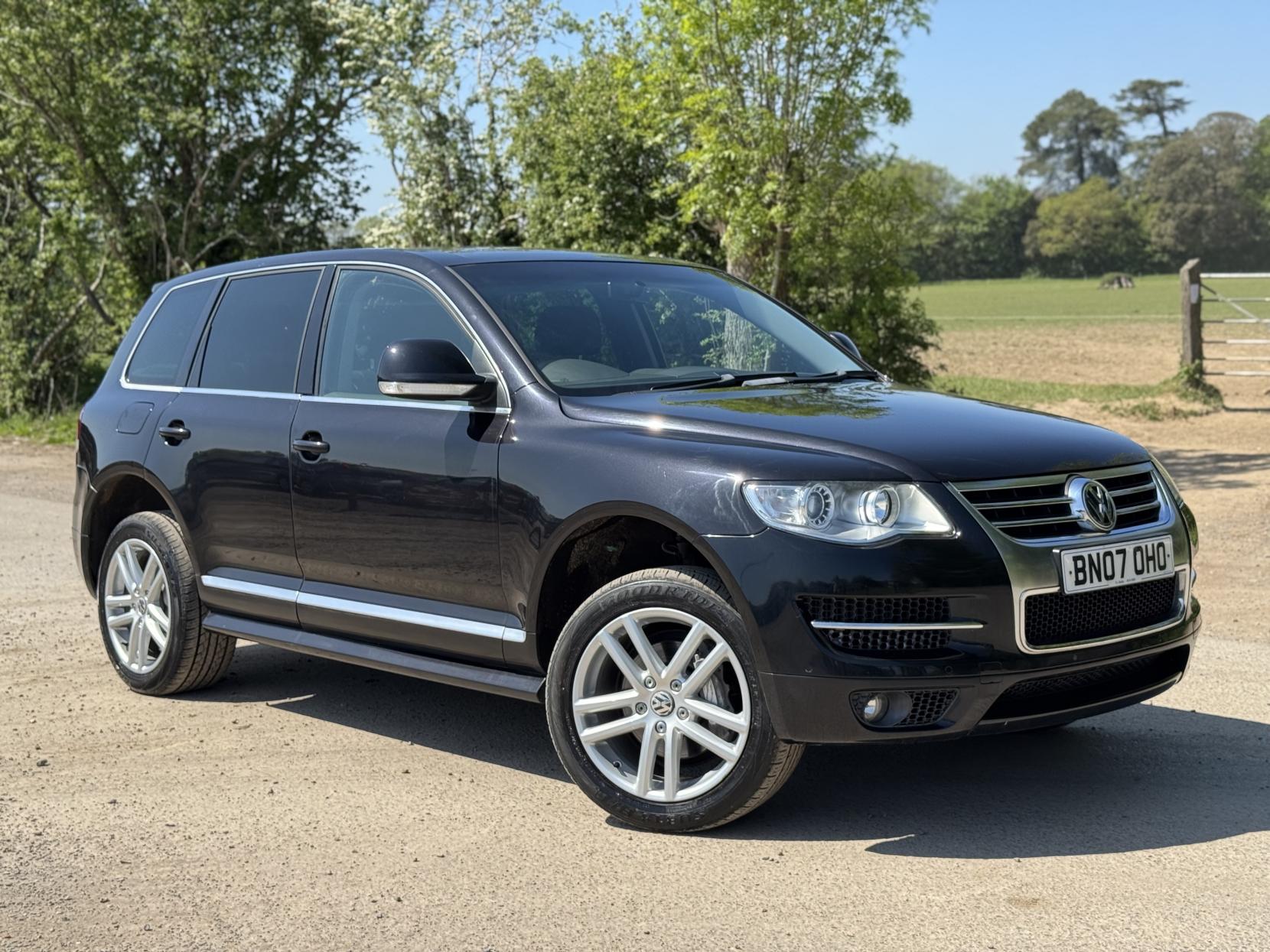 Volkswagen Touareg 3.0 TDI V6 Altitude SUV 5dr Diesel Automatic (294 g/km, 222 bhp)