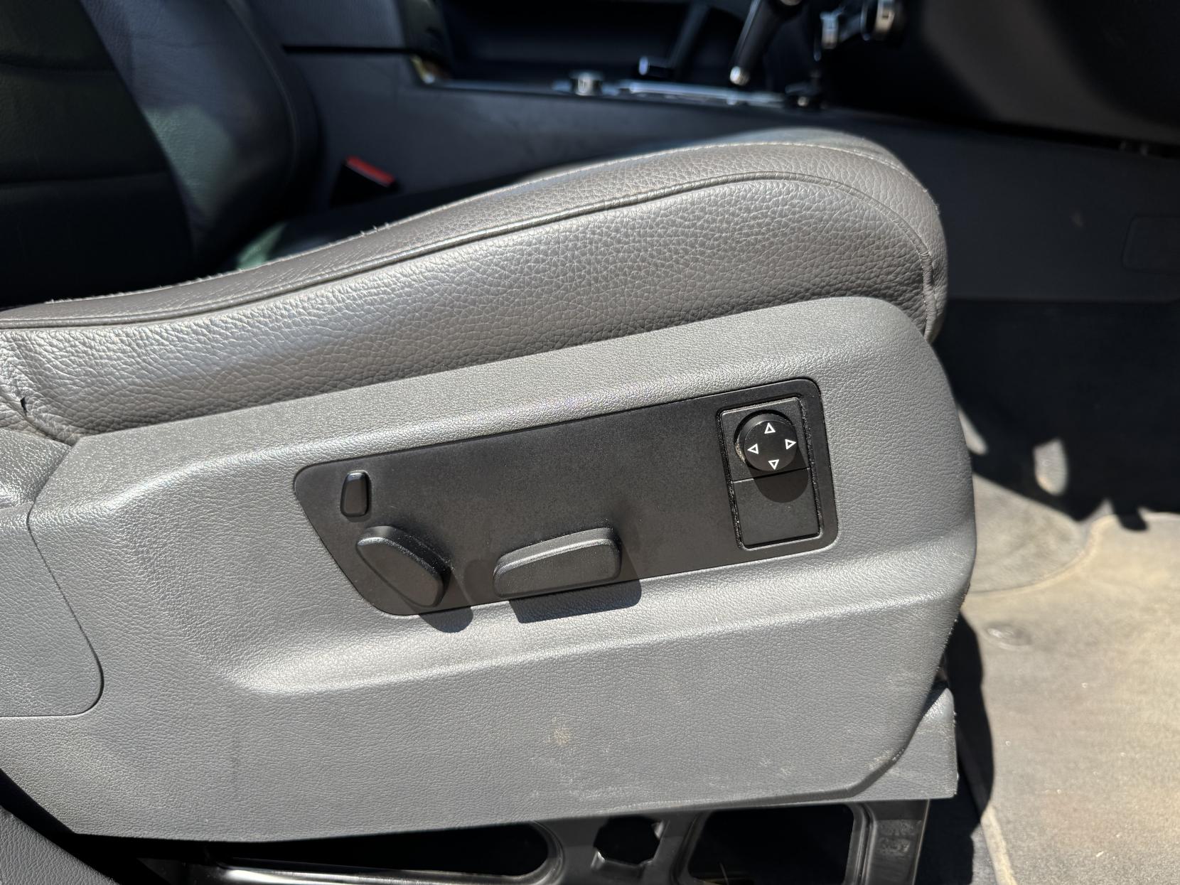 Volkswagen Touareg 3.0 TDI V6 Altitude SUV 5dr Diesel Automatic (294 g/km, 222 bhp)