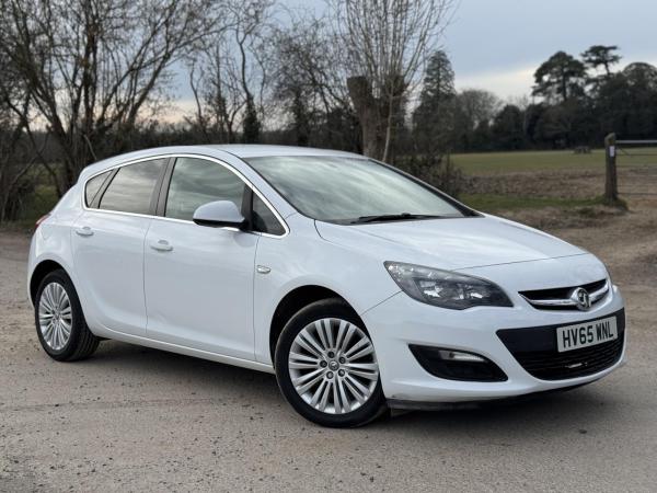 Vauxhall Astra 1.6i Excite Hatchback 5dr Petrol Manual Euro 6 (115 ps)