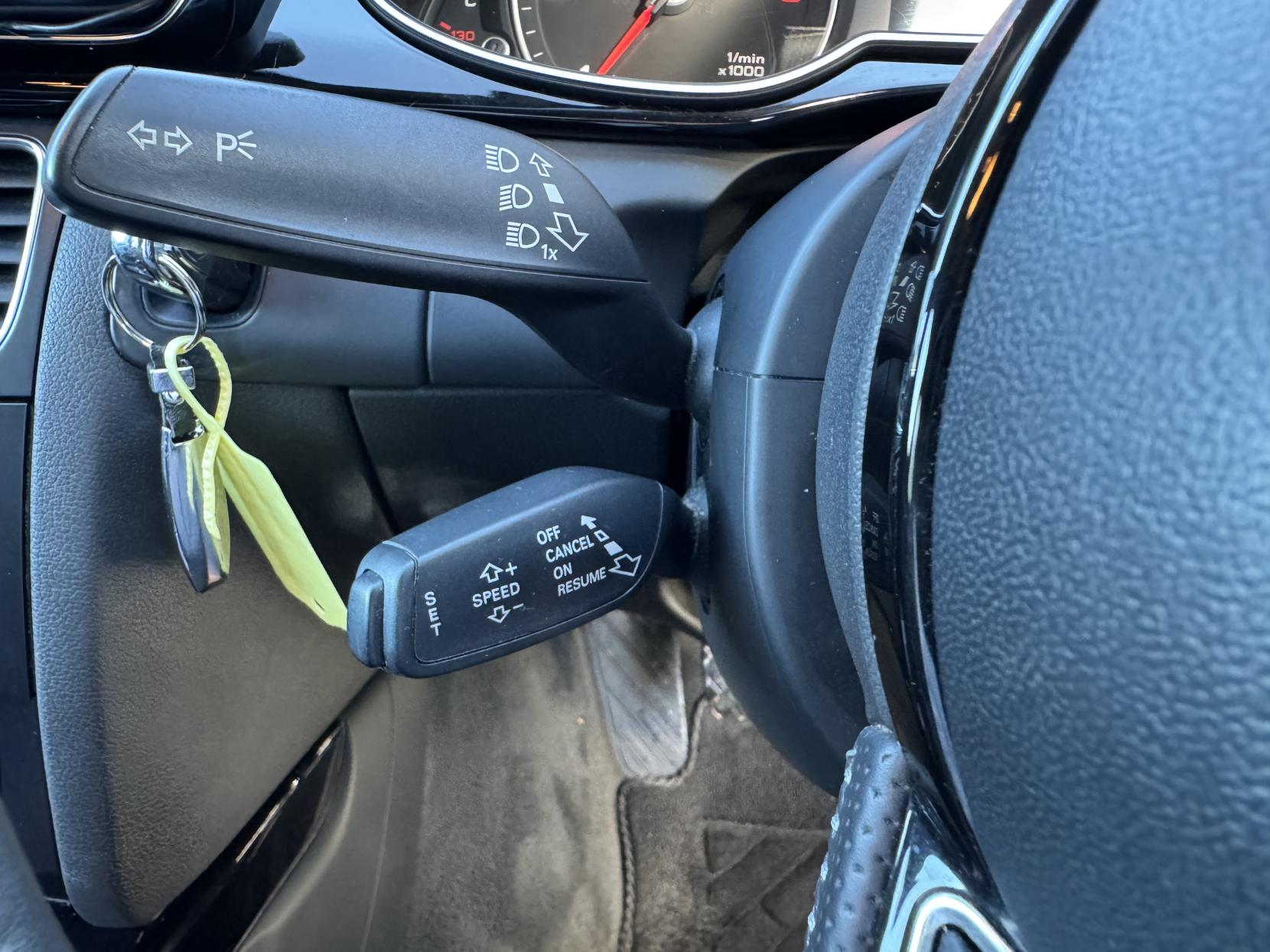 Audi A4 Avant 2.0 TDI Black Edition Estate 5dr Diesel Manual Euro 5 (s/s) (177 ps)