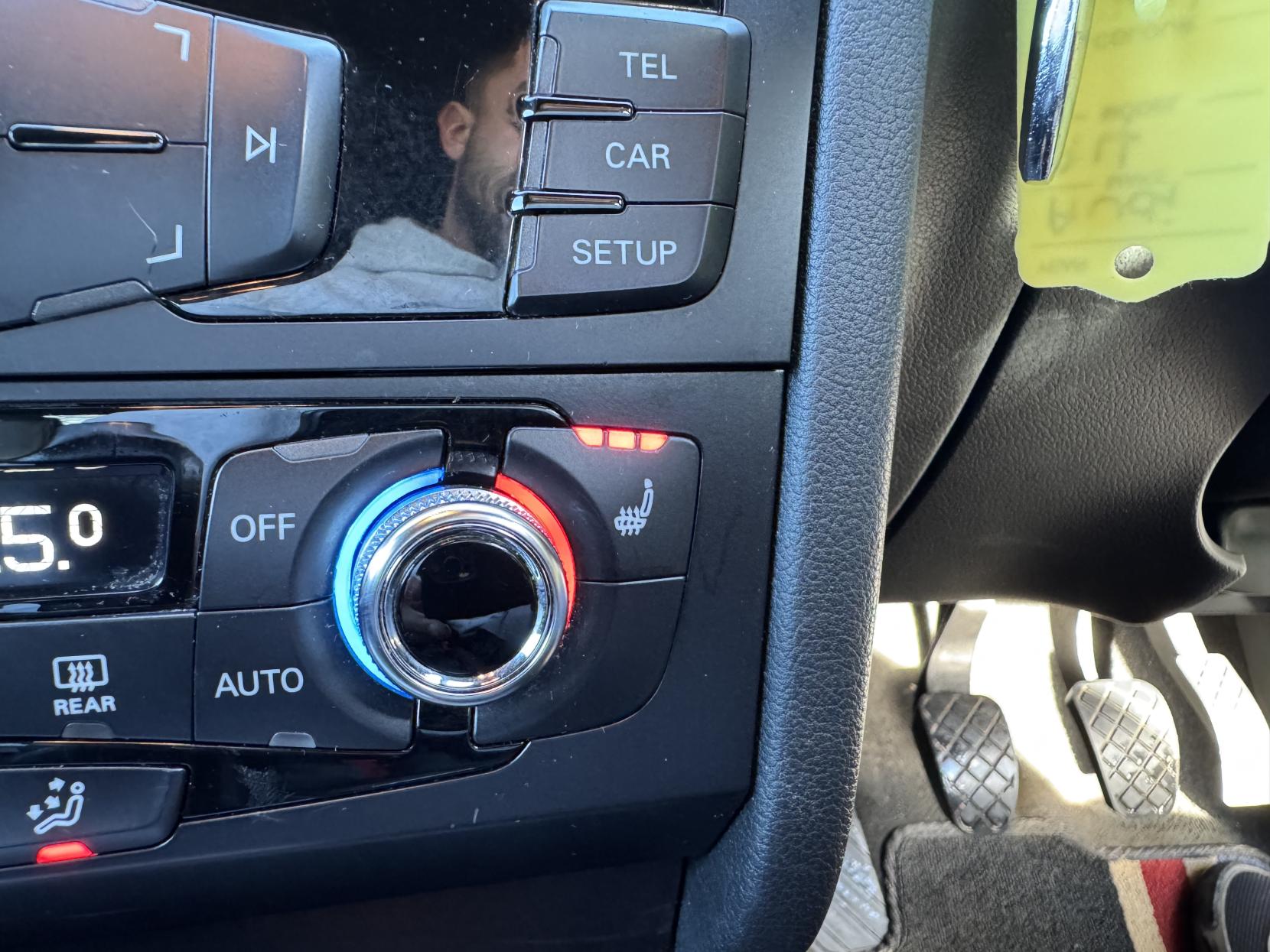 Audi A4 Avant 2.0 TDI Black Edition Estate 5dr Diesel Manual Euro 5 (s/s) (177 ps)