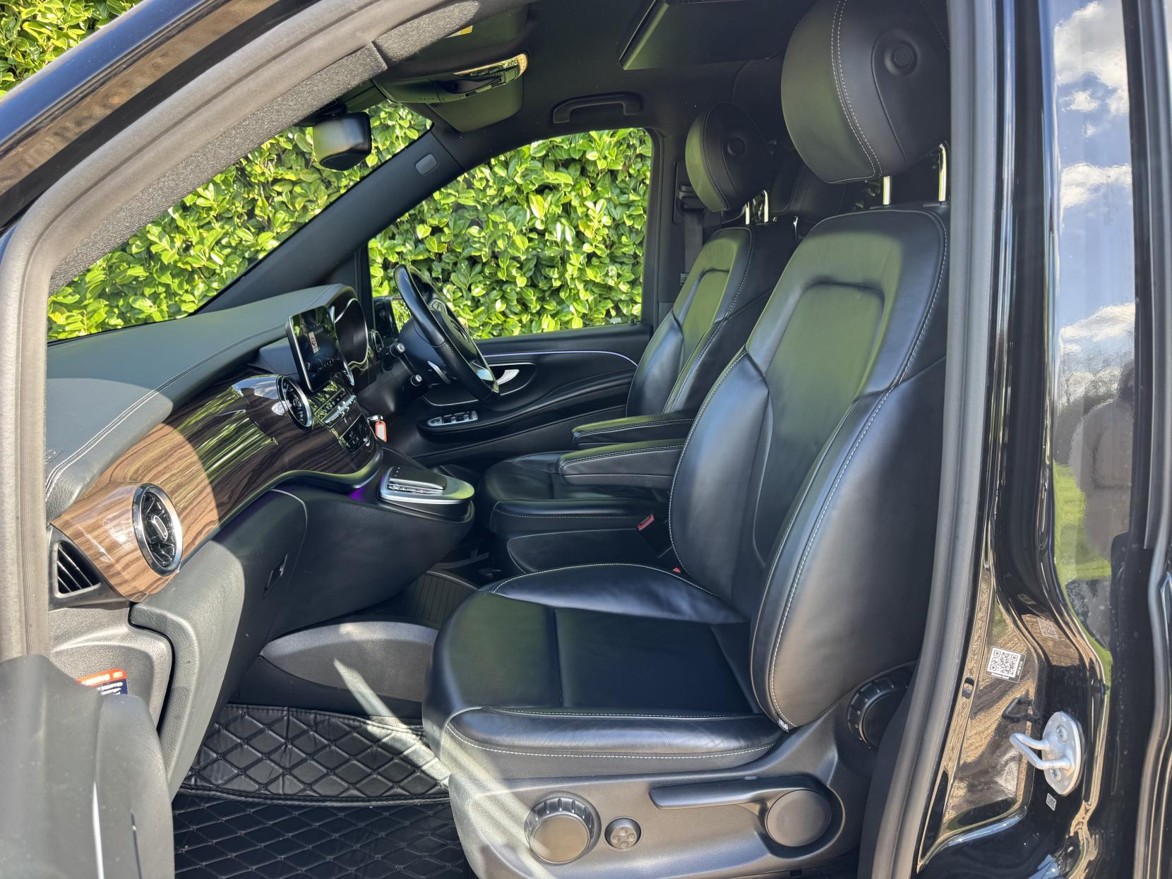 Mercedes-Benz V Class 2.0 V220d Sport MPV 5dr Diesel G-Tronic+ Euro 6 (s/s) LWB (163 ps)