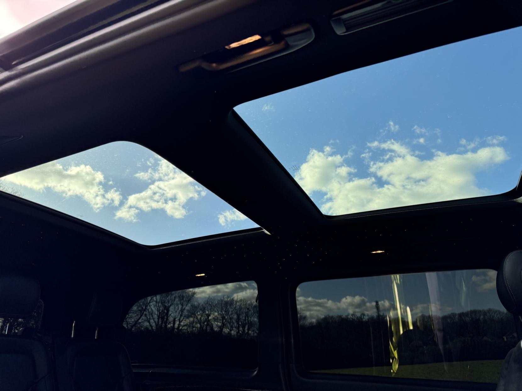 Mercedes-Benz V Class 2.0 V220d Sport MPV 5dr Diesel G-Tronic+ Euro 6 (s/s) LWB (163 ps)