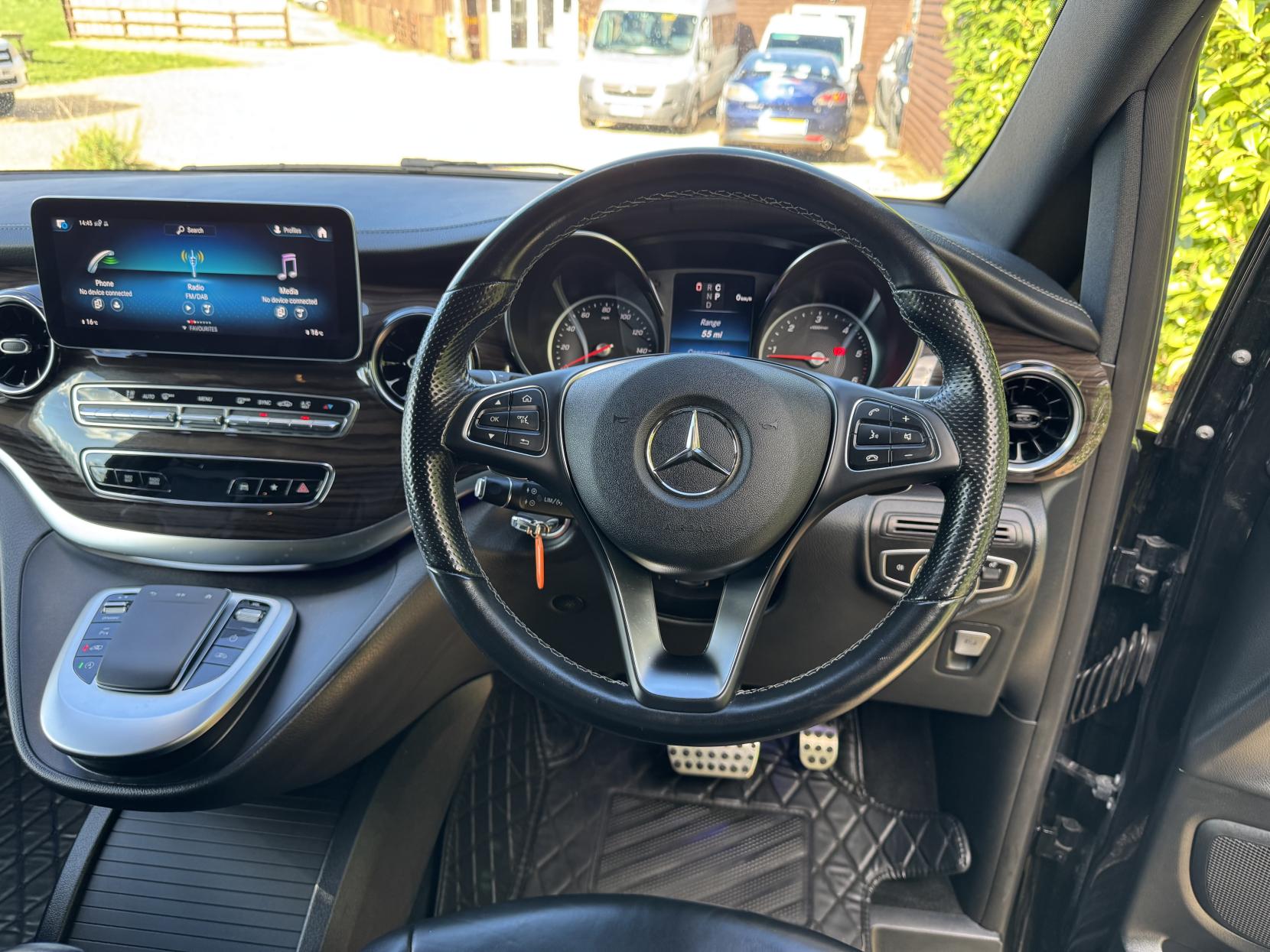 Mercedes-Benz V Class 2.0 V220d Sport MPV 5dr Diesel G-Tronic+ Euro 6 (s/s) LWB (163 ps)