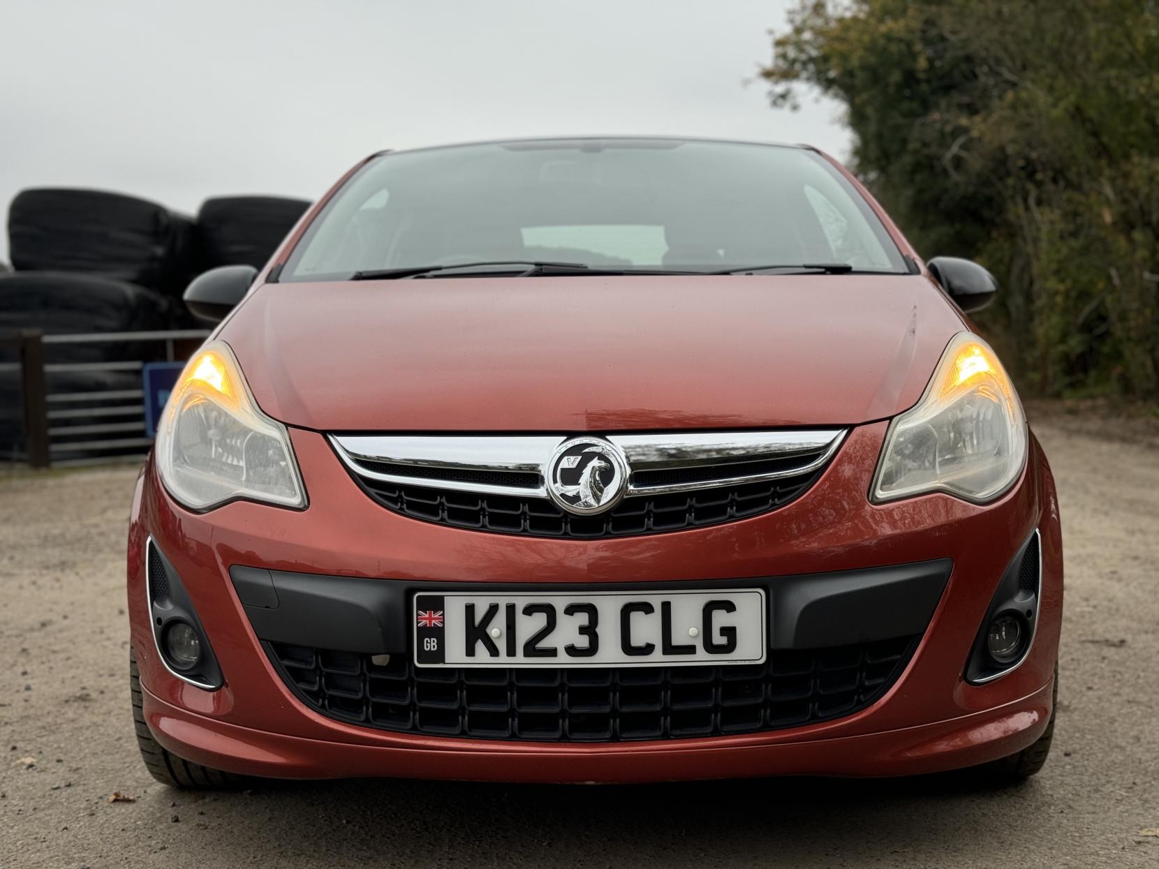 Vauxhall Corsa 1.2 16V Limited Edition Hatchback 3dr Petrol Manual Euro 5 (85 ps)