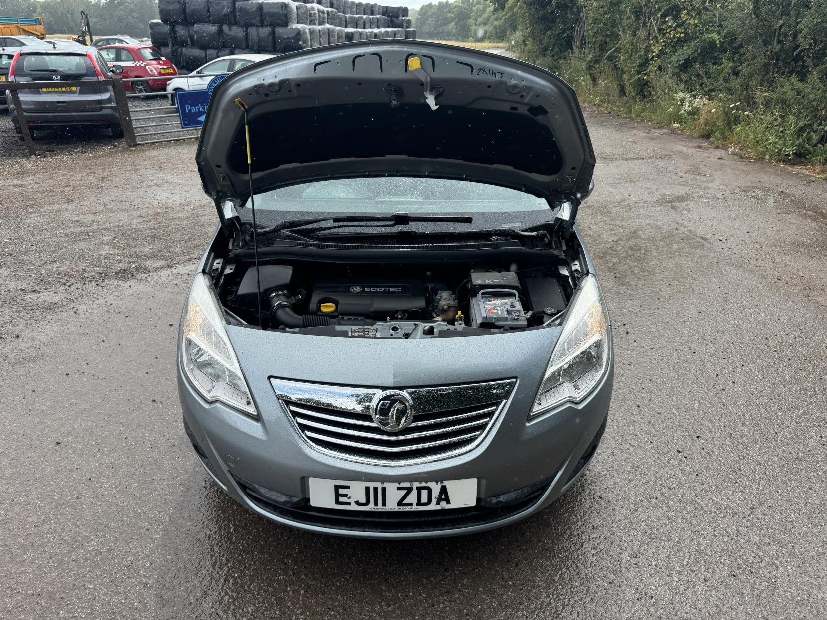 Vauxhall Meriva 1.7 CDTi SE MPV 5dr Diesel Auto Euro 5 (100 ps)