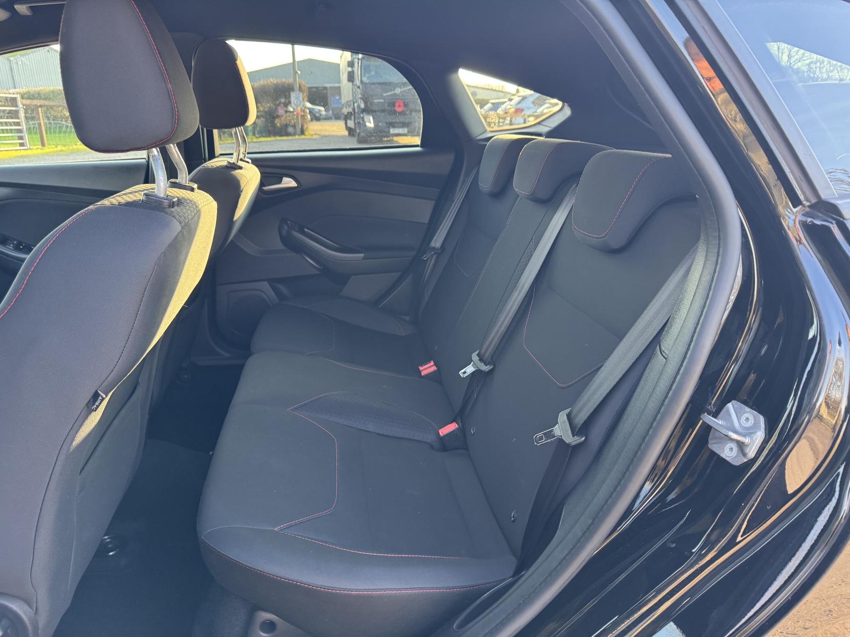 Ford Focus 1.5 TDCi ST-Line X Hatchback 5dr Diesel Manual Euro 6 (s/s) (120 ps)