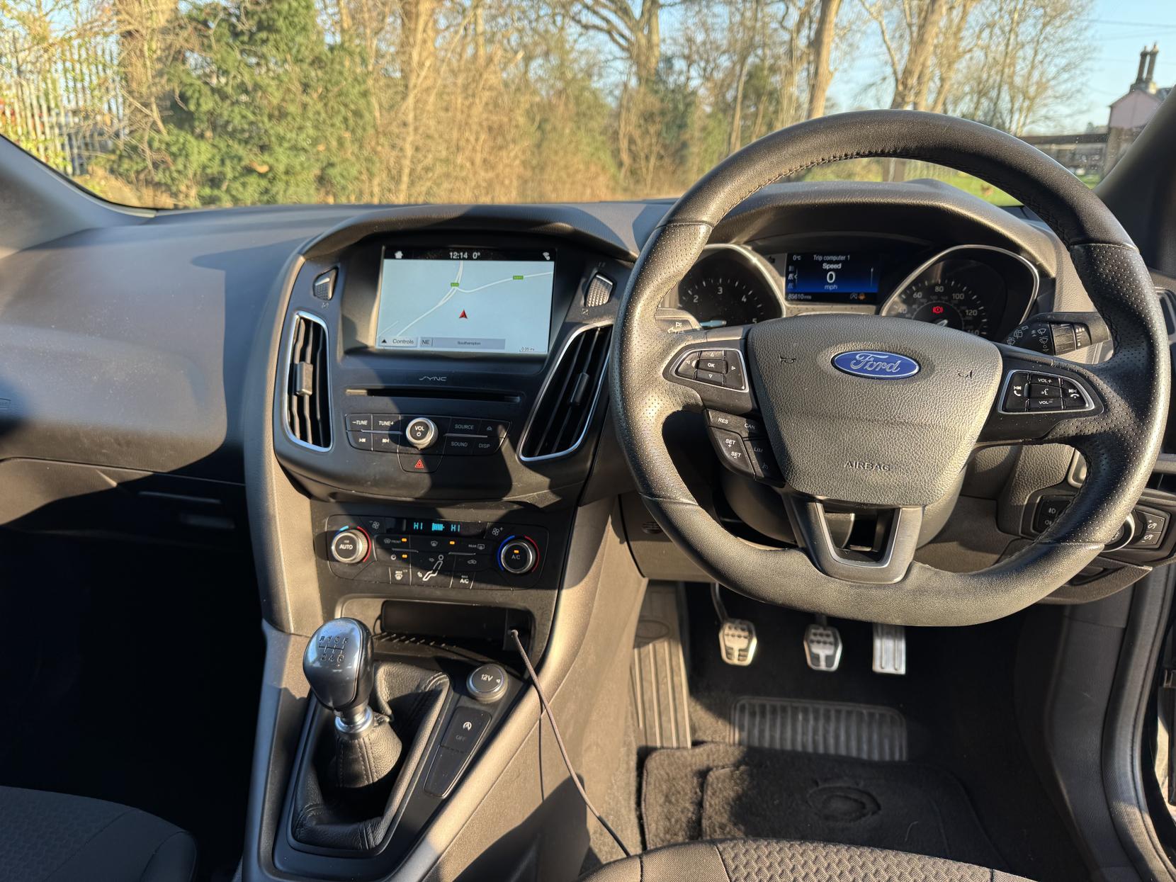 Ford Focus 1.5 TDCi ST-Line X Hatchback 5dr Diesel Manual Euro 6 (s/s) (120 ps)