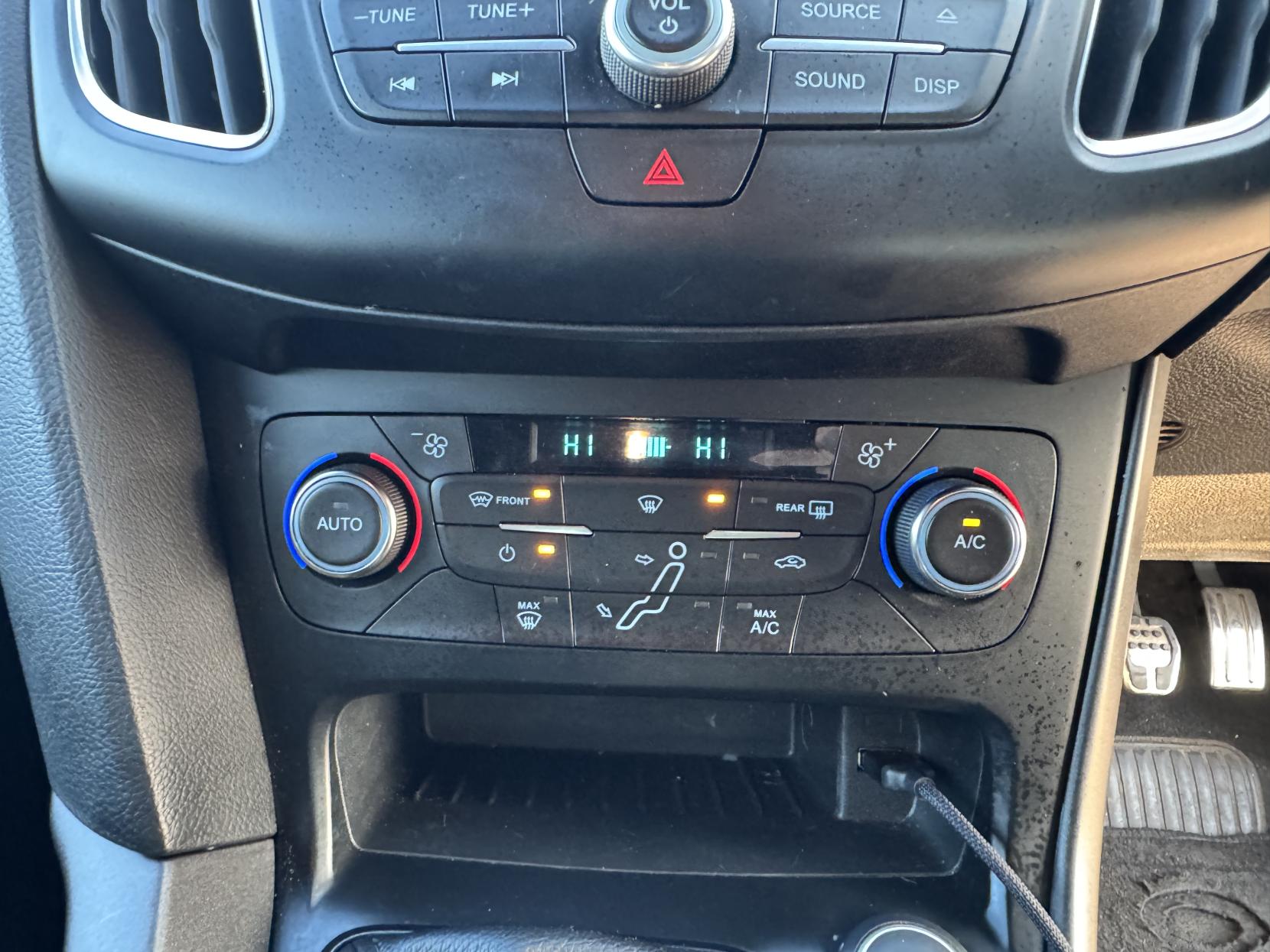 Ford Focus 1.5 TDCi ST-Line X Hatchback 5dr Diesel Manual Euro 6 (s/s) (120 ps)