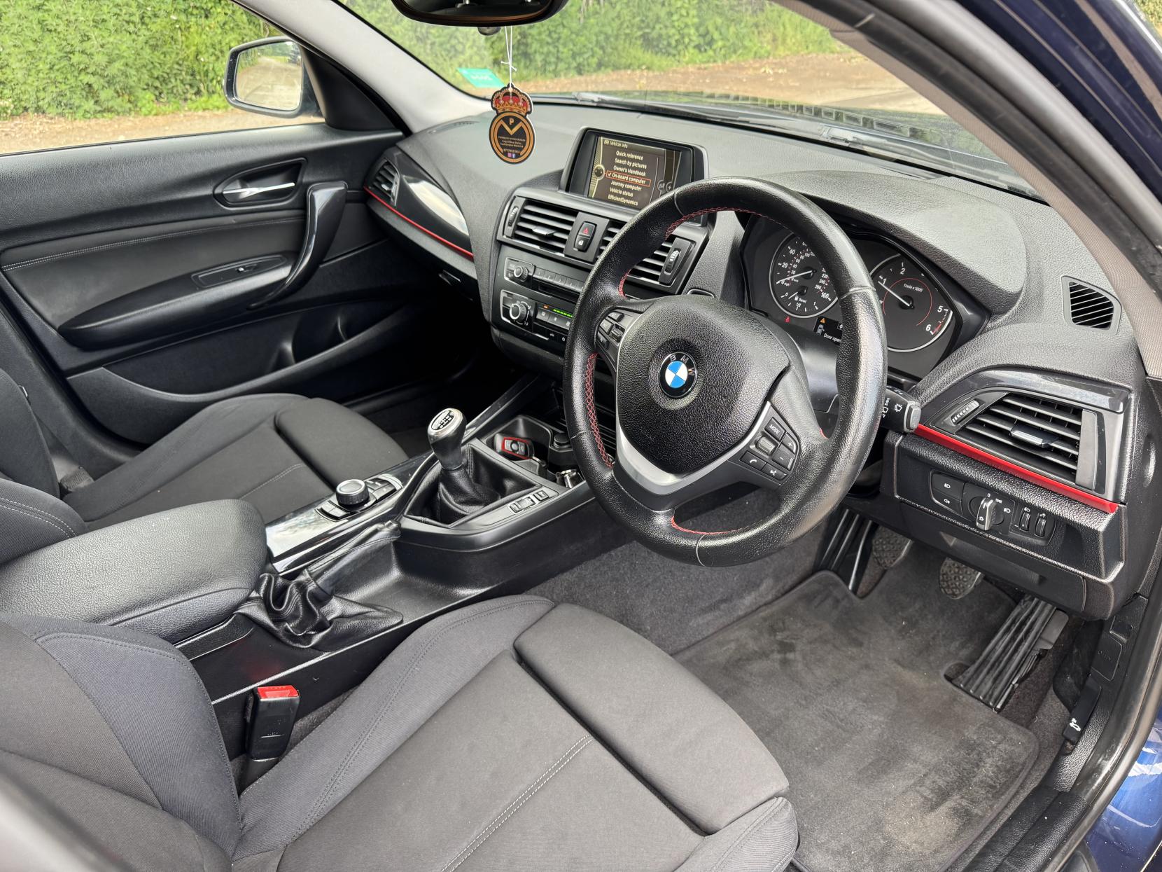 BMW 1 Series 2.0 118d Sport Hatchback 5dr Diesel Manual Euro 5 (s/s) (143 ps)