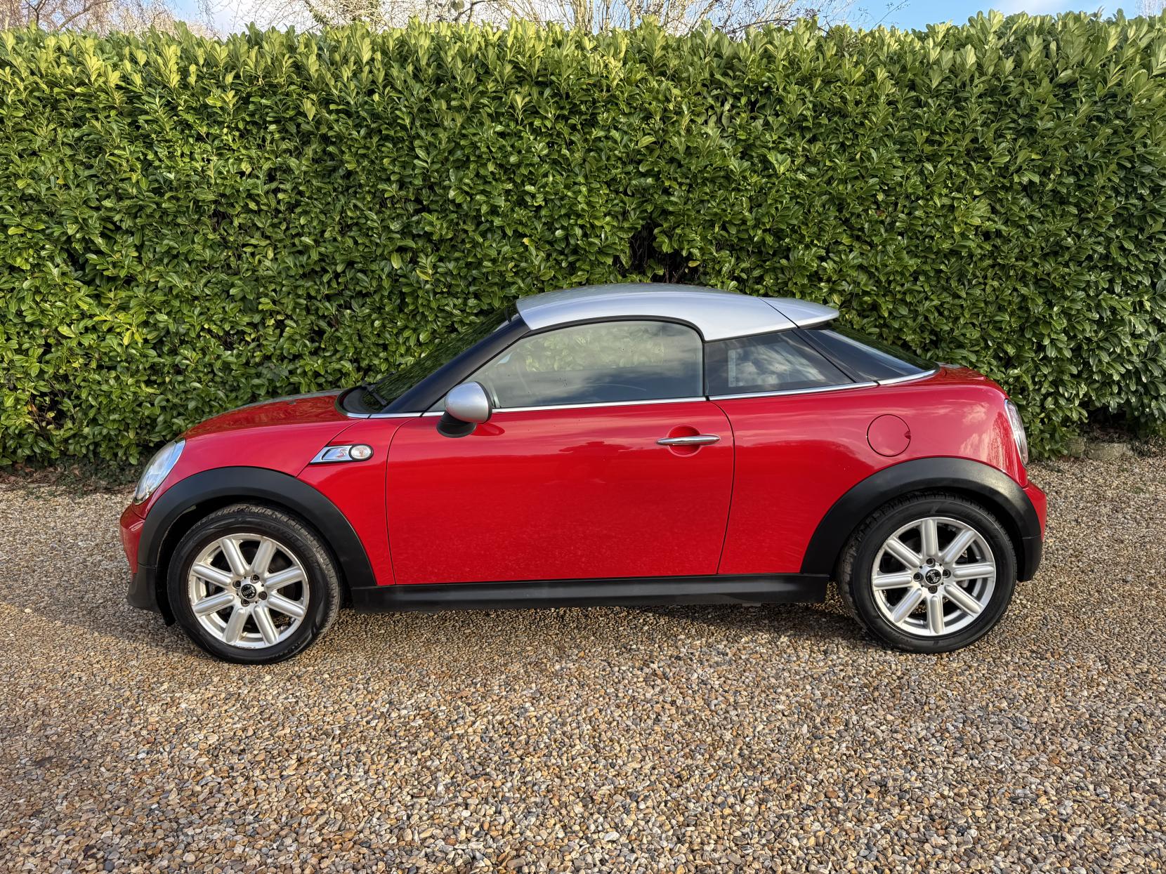 MINI Coupe 1.6 Cooper S Coupe 2dr Petrol Manual Euro 5 (s/s) (184 ps)