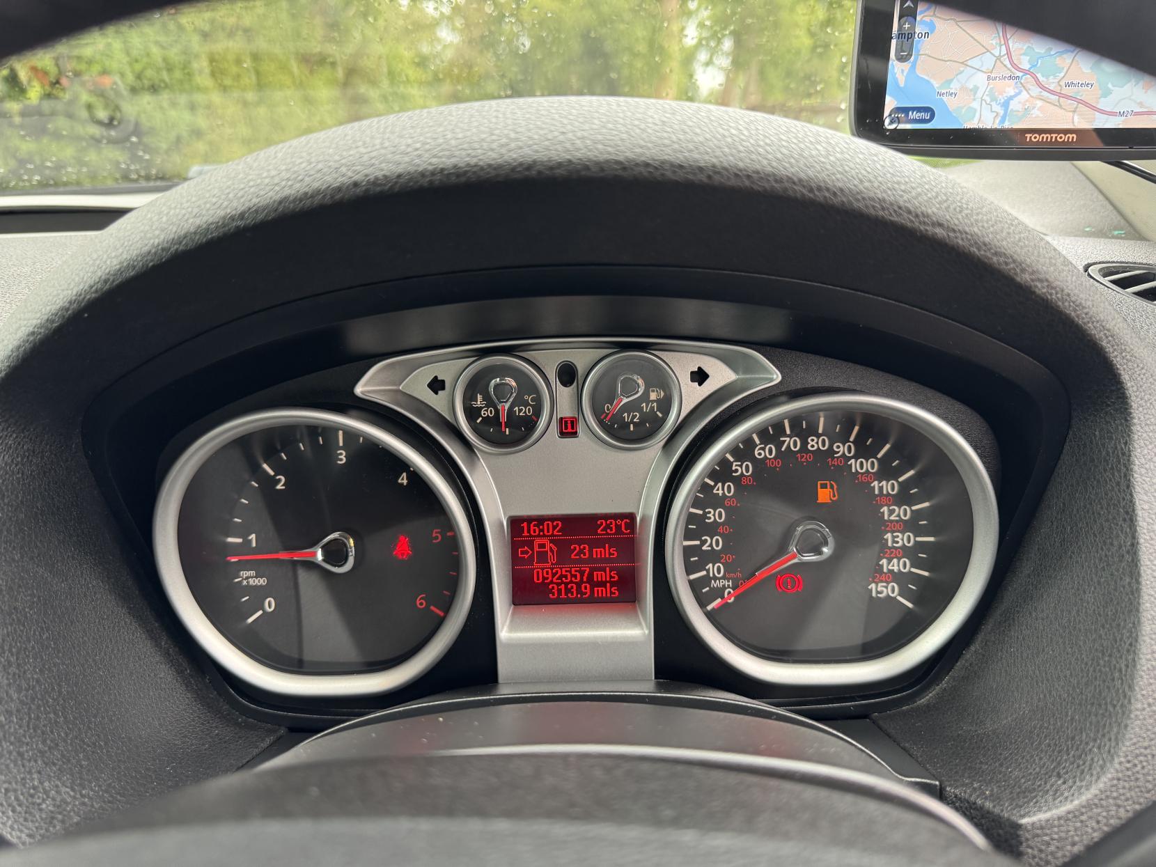 Ford Kuga 2.0 TDCi Titanium SUV 5dr Diesel Manual 2WD Euro 5 (140 ps)