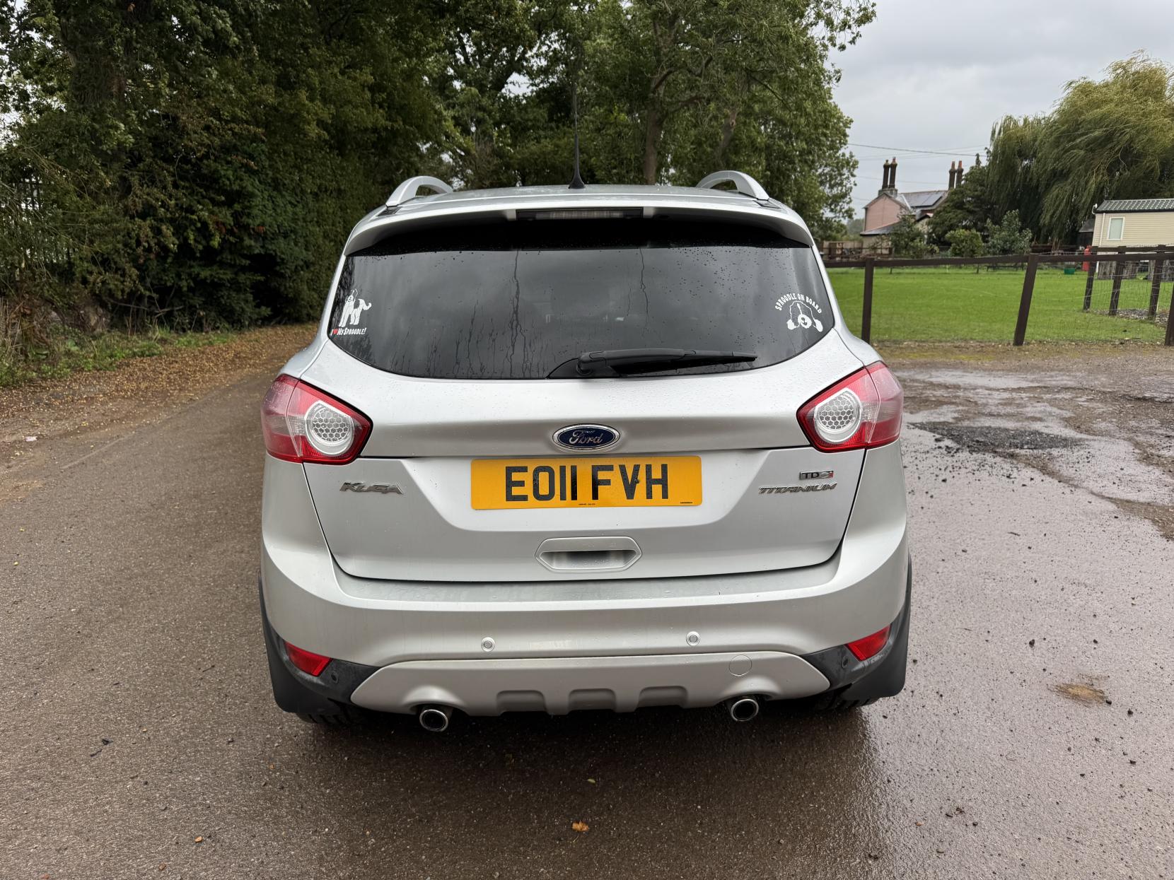 Ford Kuga 2.0 TDCi Titanium SUV 5dr Diesel Manual 2WD Euro 5 (140 ps)