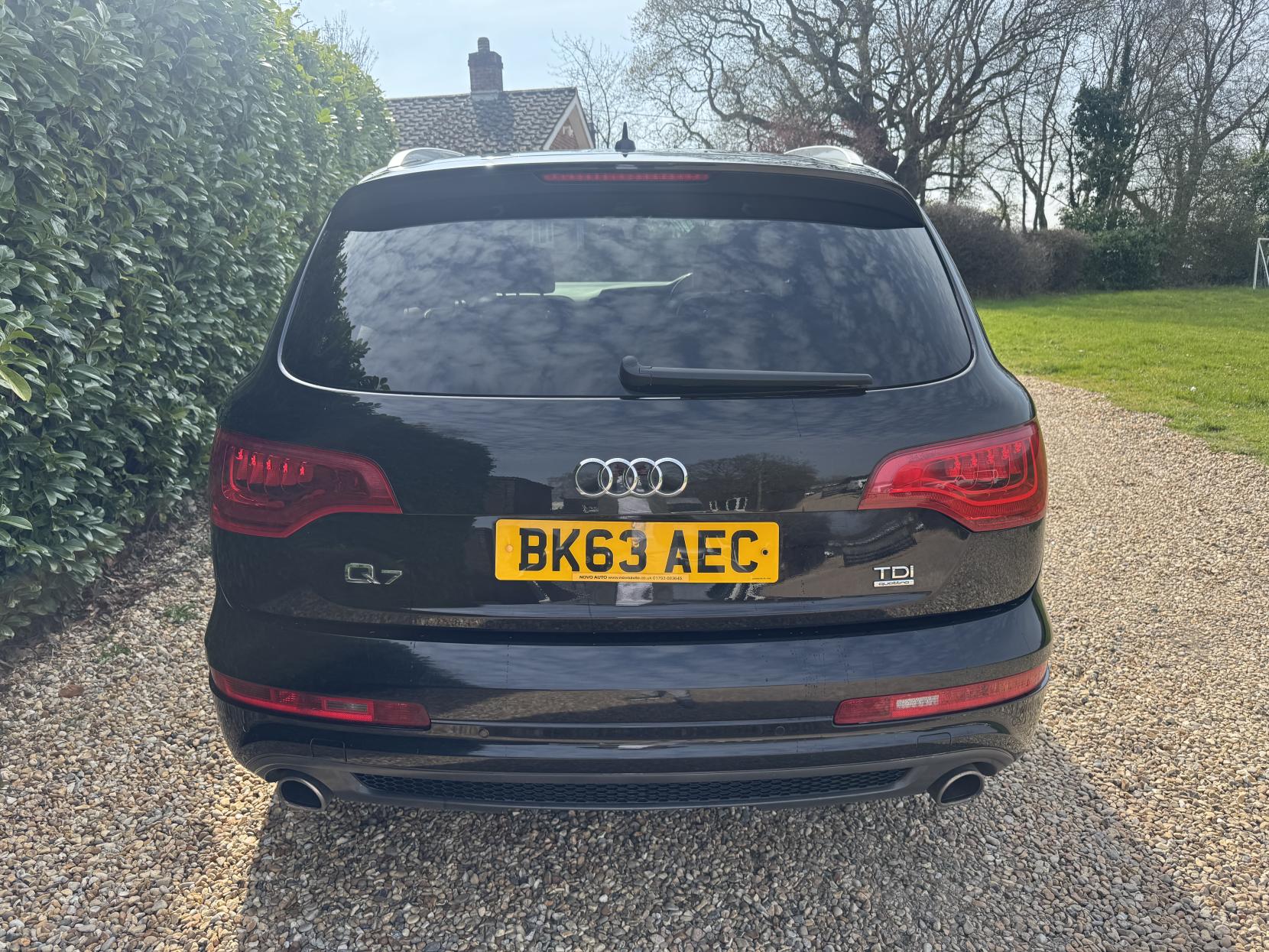 Audi Q7 3.0 TDI V6 S line Plus SUV 5dr Diesel Tiptronic quattro Euro 5 (s/s) (245 ps)