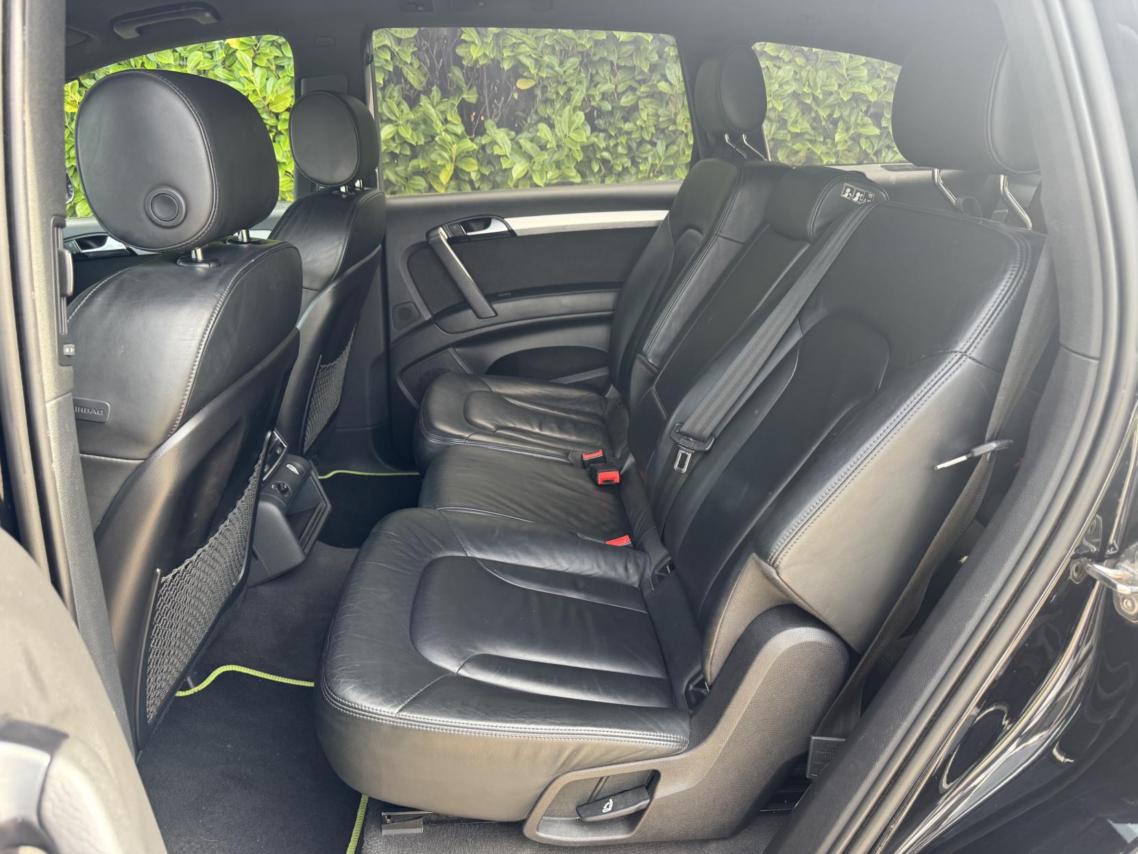 Audi Q7 3.0 TDI V6 S line Plus SUV 5dr Diesel Tiptronic quattro Euro 5 (s/s) (245 ps)