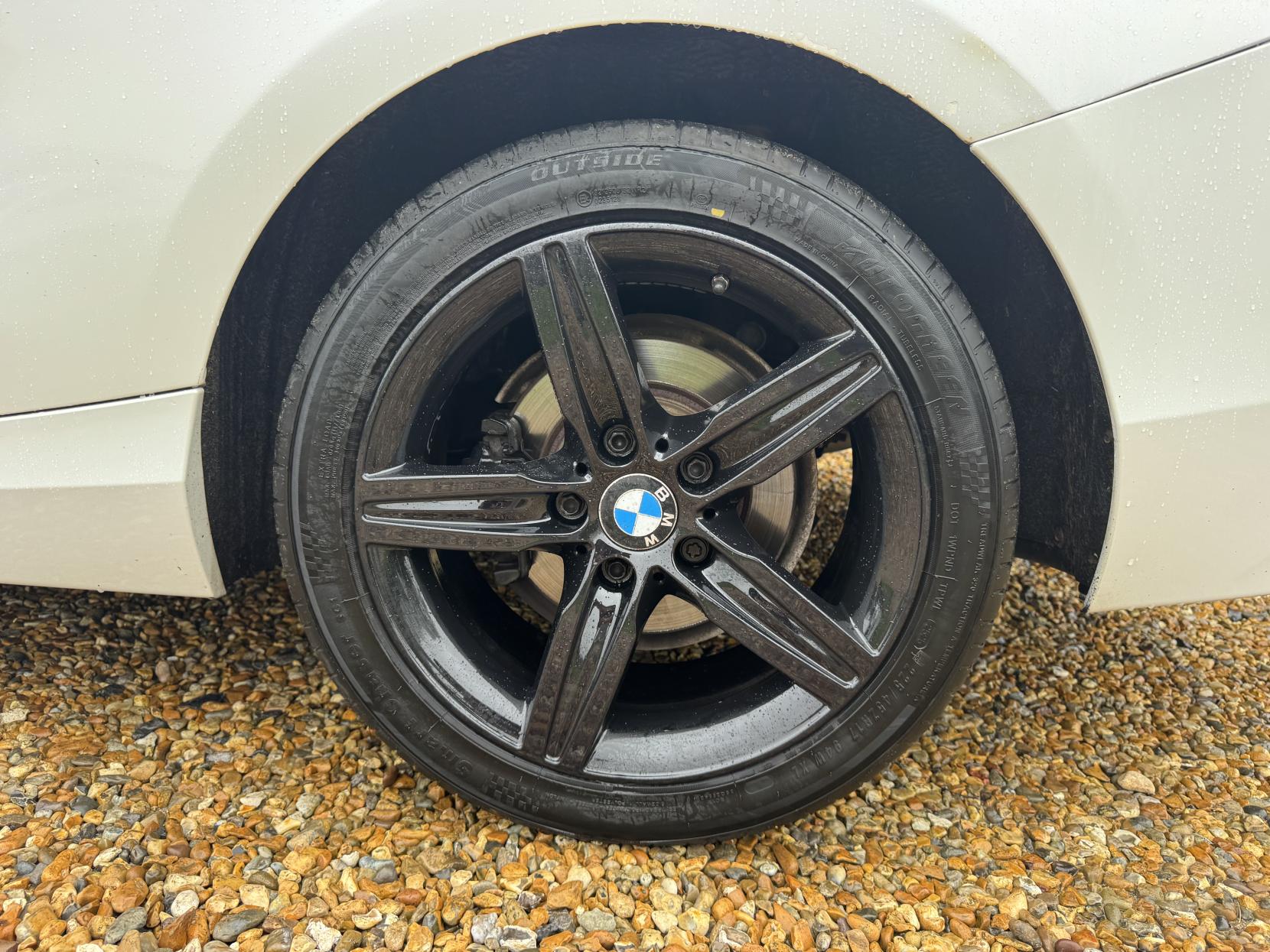 BMW 2 Series 2.0 218d Sport Coupe 2dr Diesel Auto Euro 6 (s/s) (143 ps)