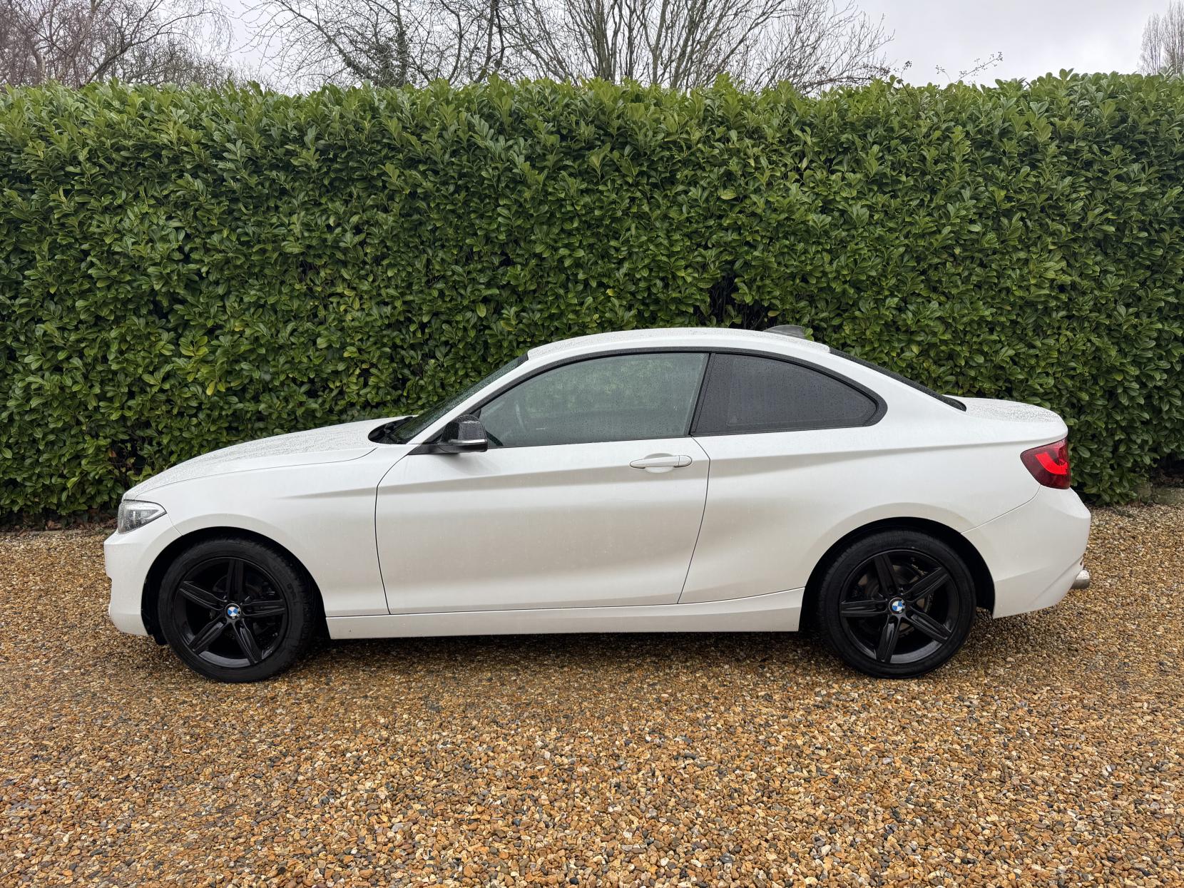 BMW 2 Series 2.0 218d Sport Coupe 2dr Diesel Auto Euro 6 (s/s) (143 ps)