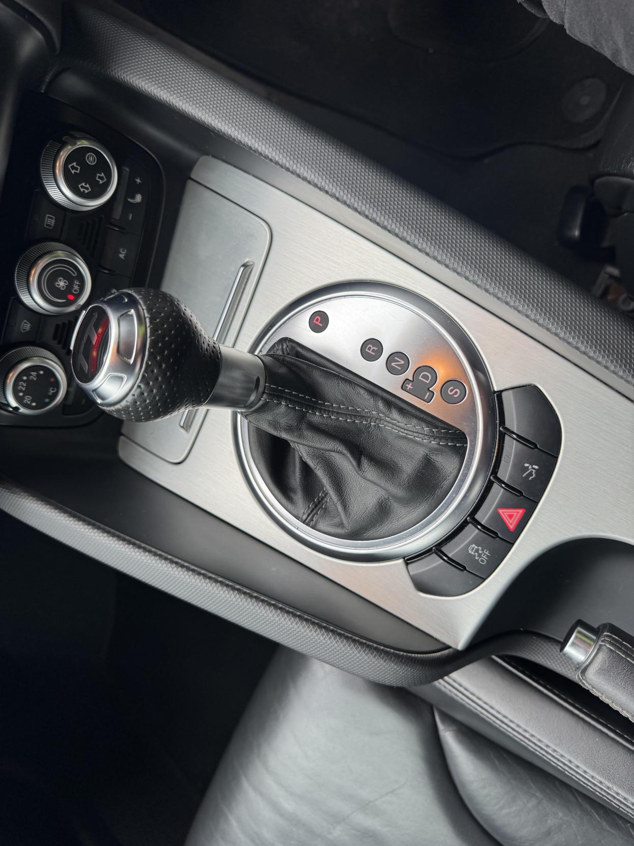 Audi TT 2.0 TFSI Black Edition Coupe 3dr Petrol S Tronic quattro Euro 5 (s/s) (211 ps)