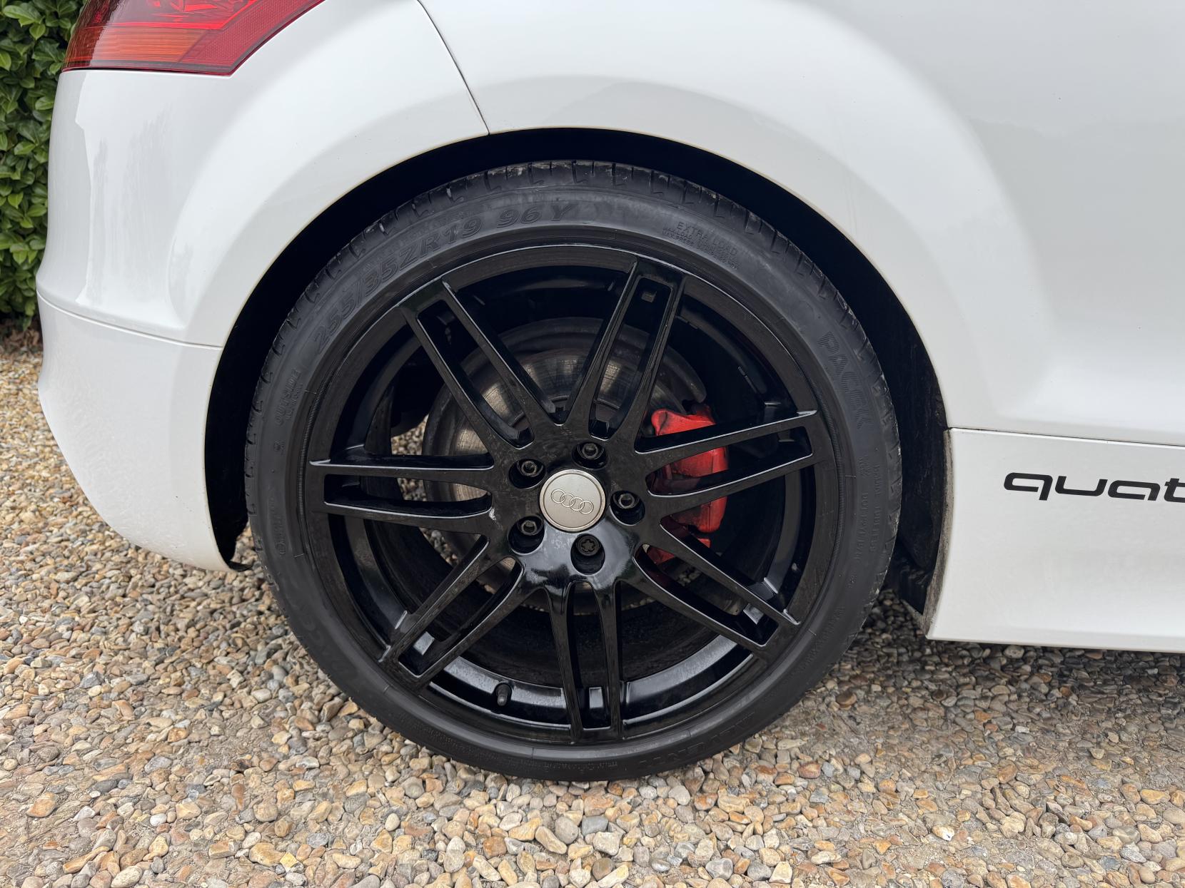 Audi TT 2.0 TFSI Black Edition Coupe 3dr Petrol S Tronic quattro Euro 5 (s/s) (211 ps)