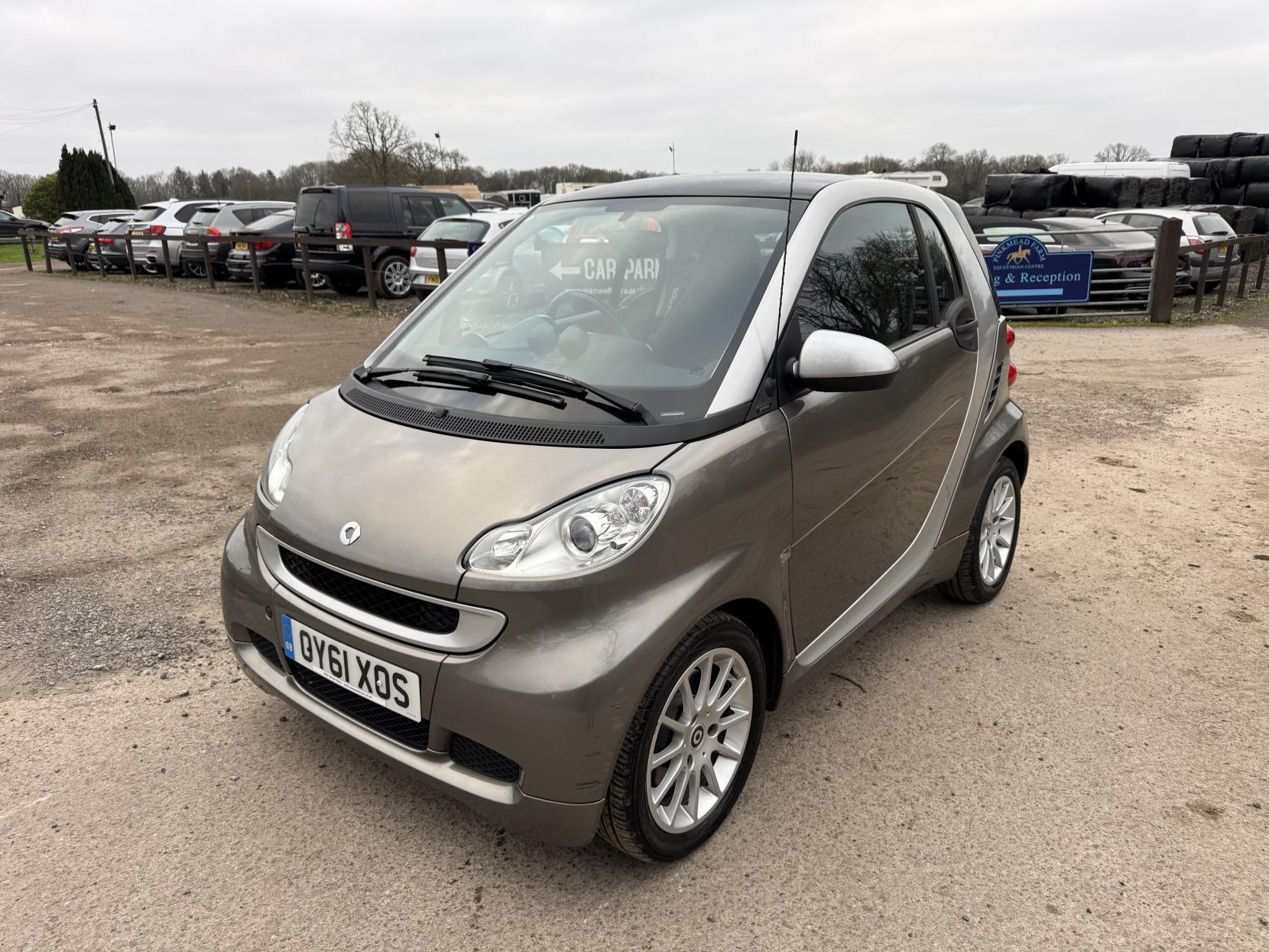 Smart fortwo 0.8 CDI Passion Coupe 2dr Diesel SoftTouch Euro 5 (54 bhp)