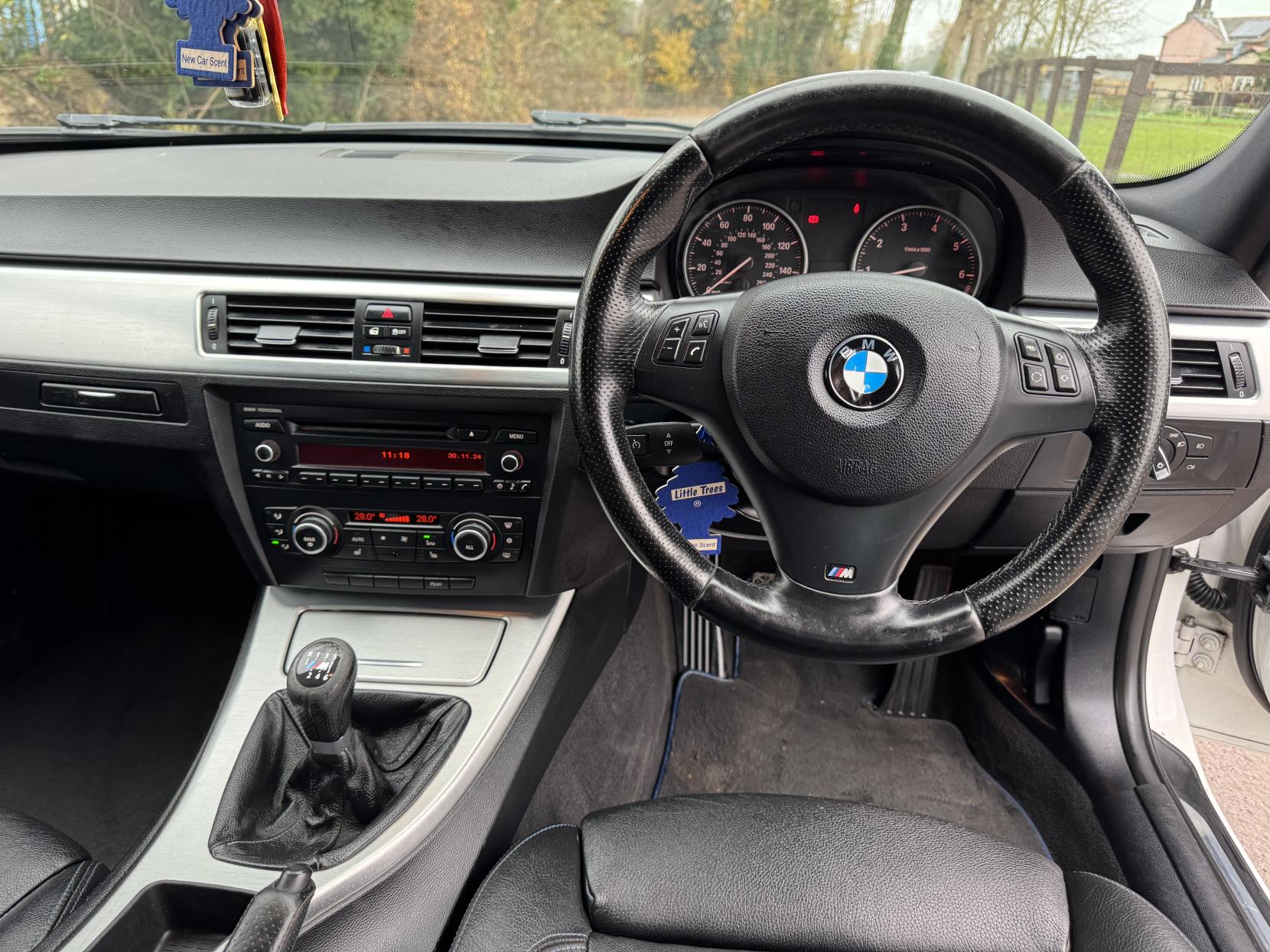 BMW 3 Series 2.0 318i Sport Plus Edition Touring 5dr Petrol Manual Euro 5 (s/s) (143 ps)