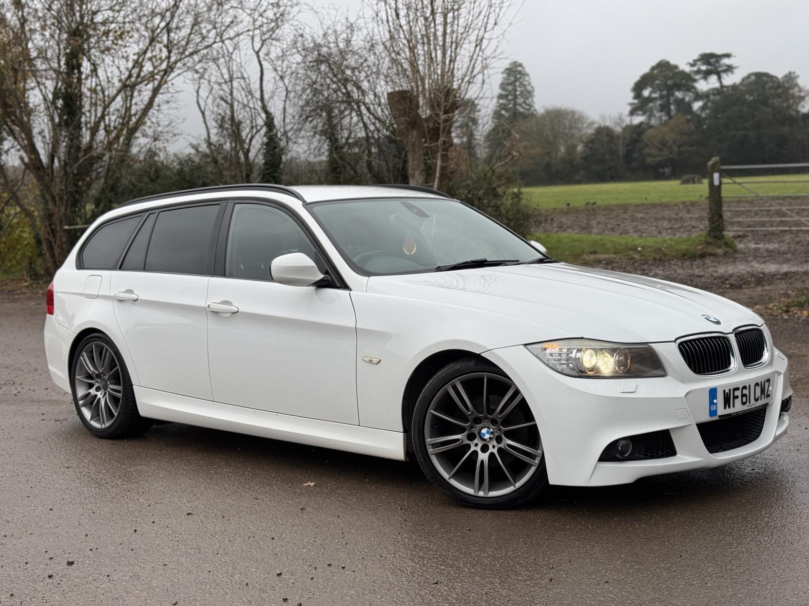 BMW 3 Series 2.0 318i Sport Plus Edition Touring 5dr Petrol Manual Euro 5 (s/s) (143 ps)