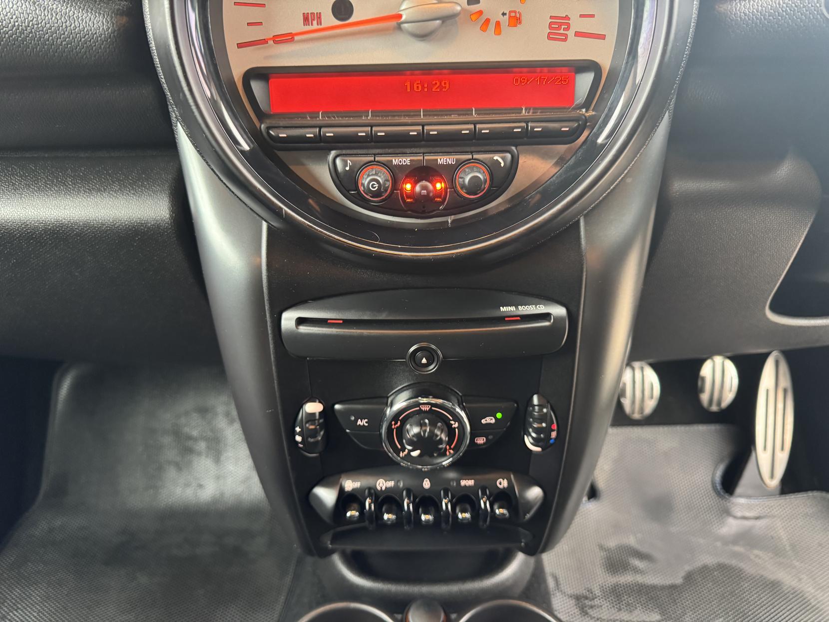 MINI Countryman 2.0 Cooper SD SUV 5dr Diesel Manual Euro 5 (s/s) (143 ps)