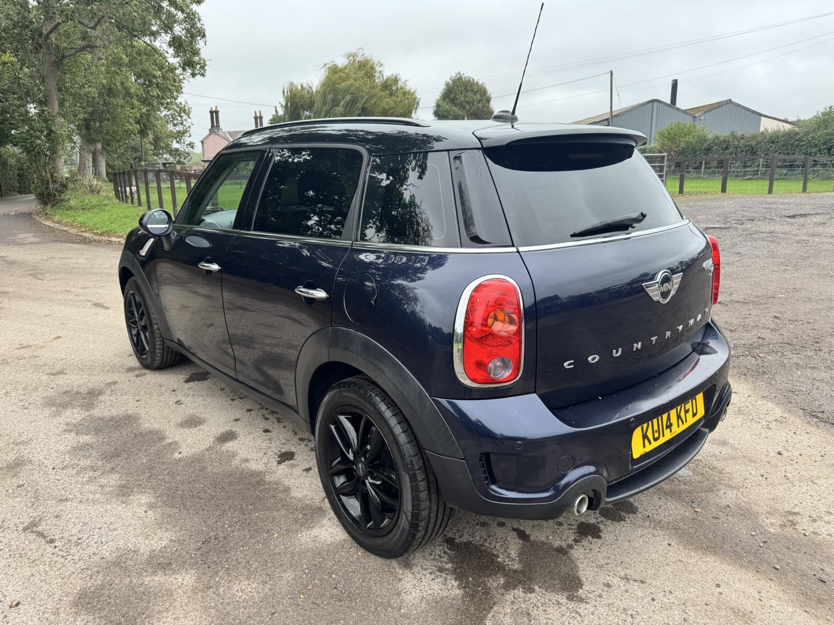 MINI Countryman 2.0 Cooper SD SUV 5dr Diesel Manual Euro 5 (s/s) (143 ps)