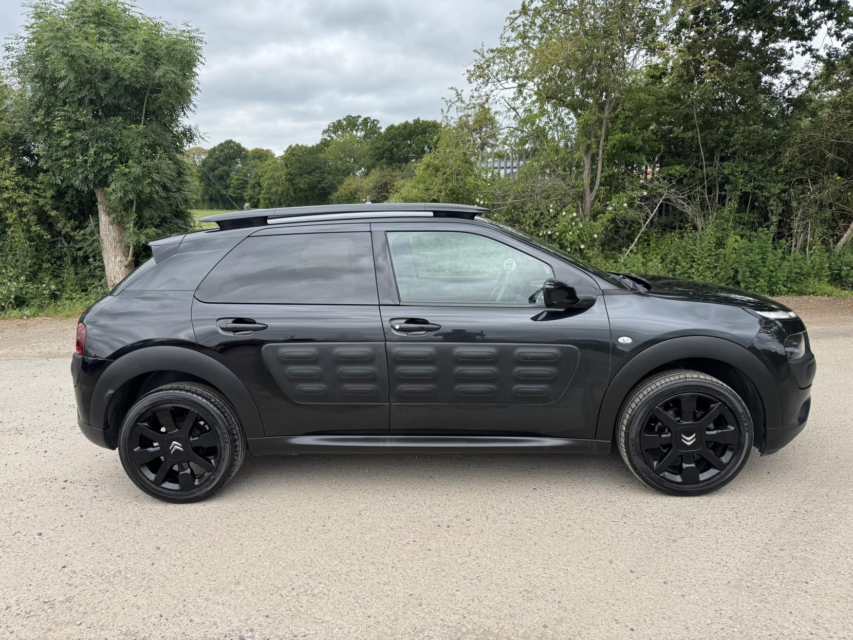 Citroen C4 Cactus 1.6 BlueHDi Flair Hatchback 5dr Diesel Manual Euro 6 (100 ps)