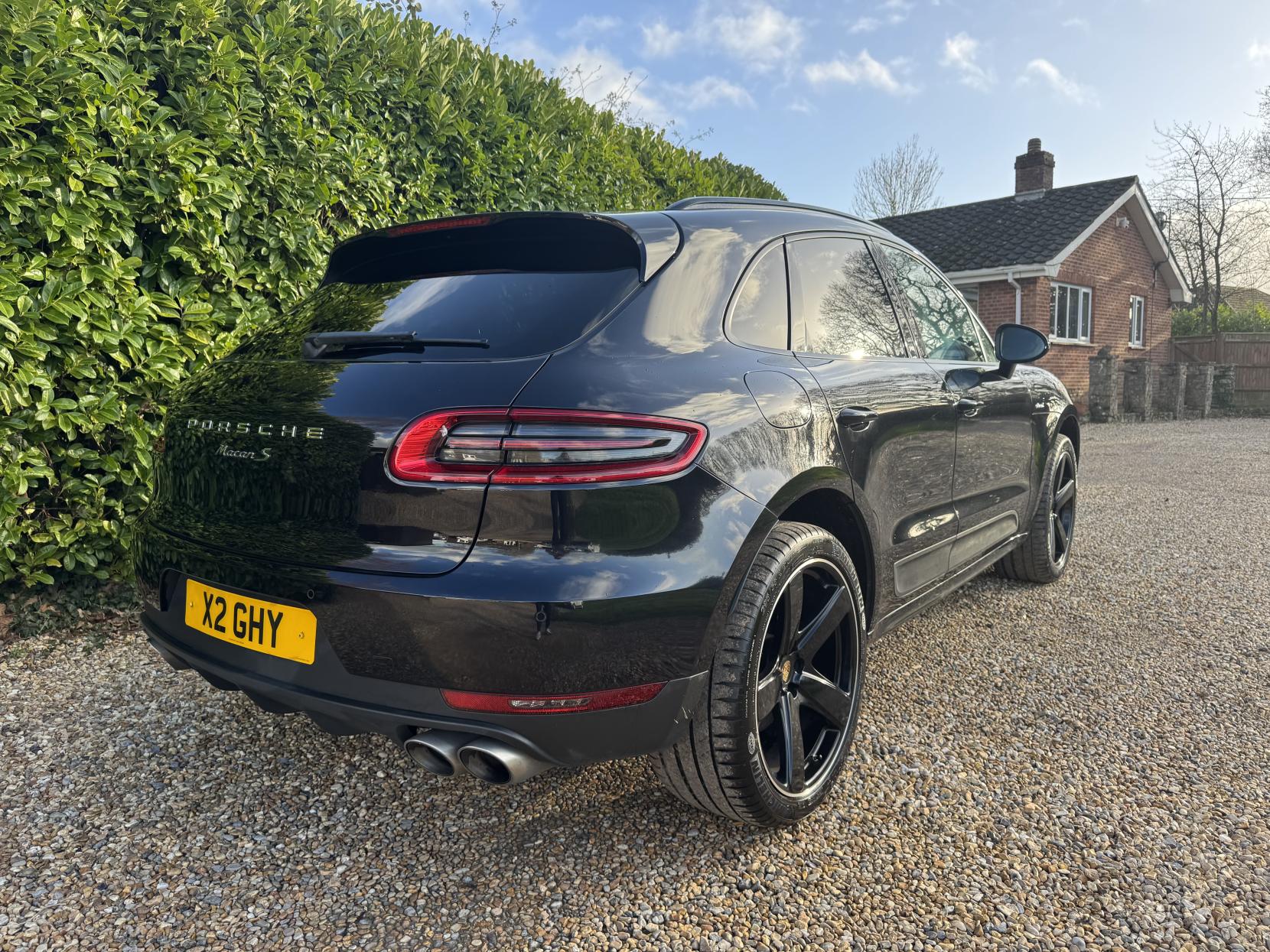 Porsche Macan 3.0 TD V6 S SUV 5dr Diesel PDK 4WD Euro 6 (s/s) (258 ps)