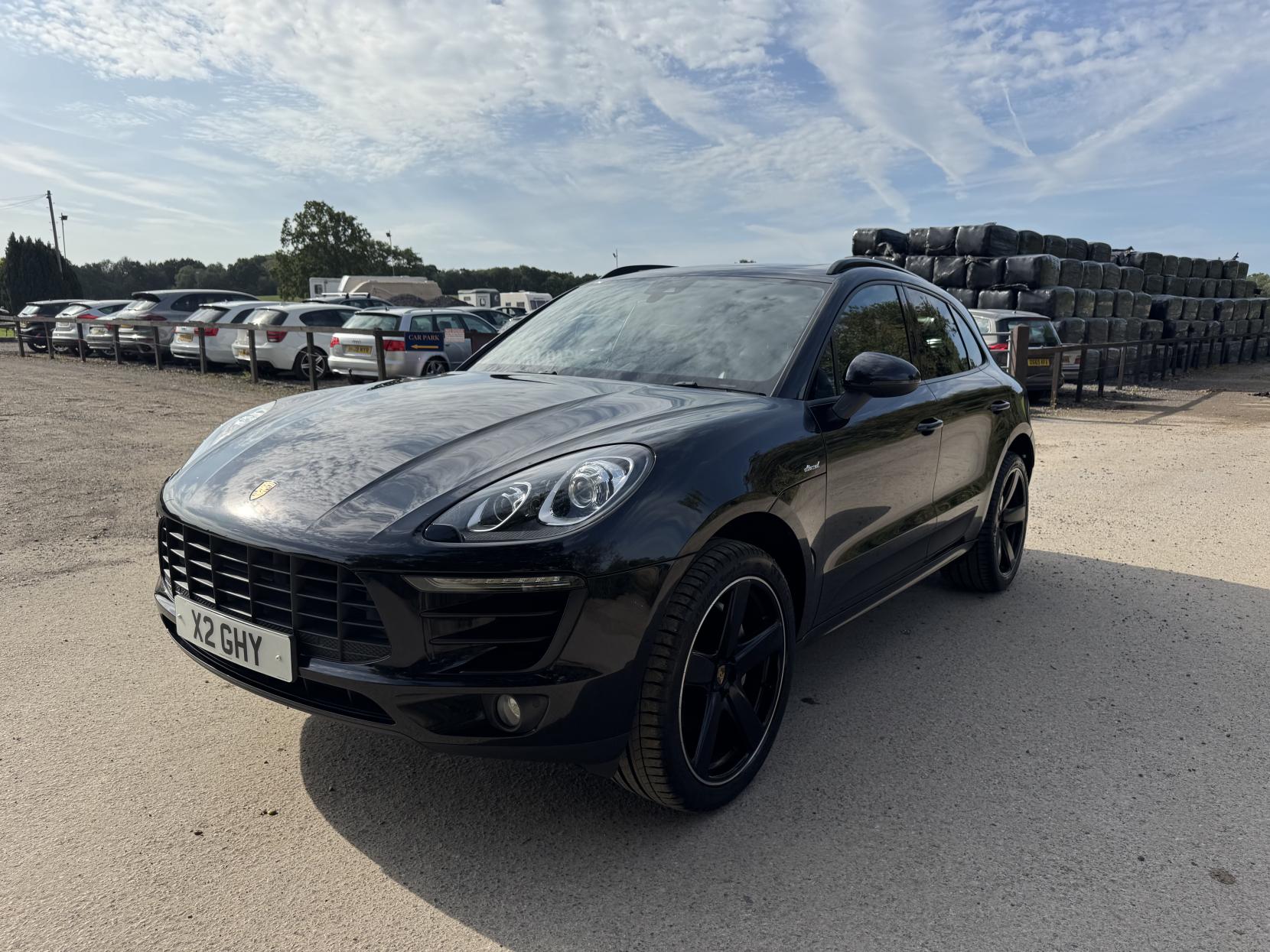 Porsche Macan 3.0 TD V6 S SUV 5dr Diesel PDK 4WD Euro 6 (s/s) (258 ps)