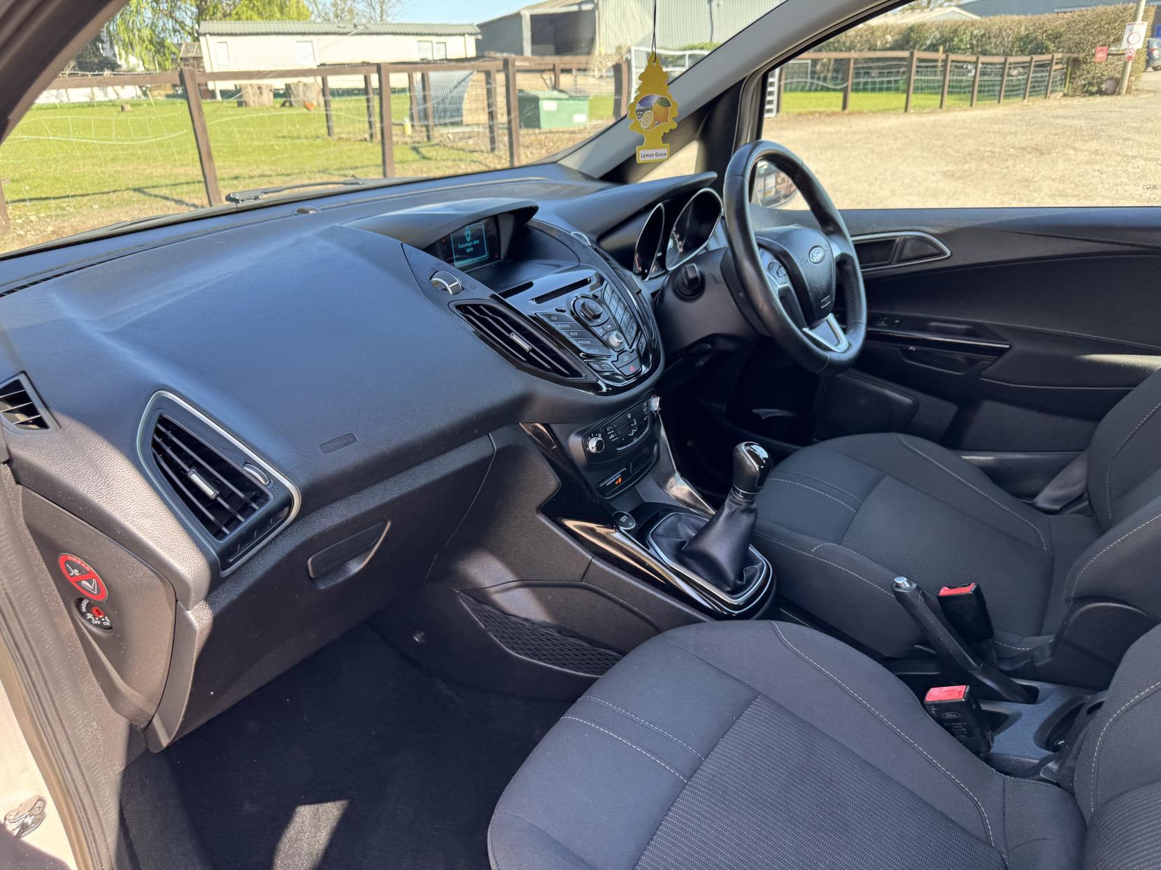 Ford B-Max 1.0T EcoBoost Zetec MPV 5dr Petrol Manual Euro 5 (100 ps)