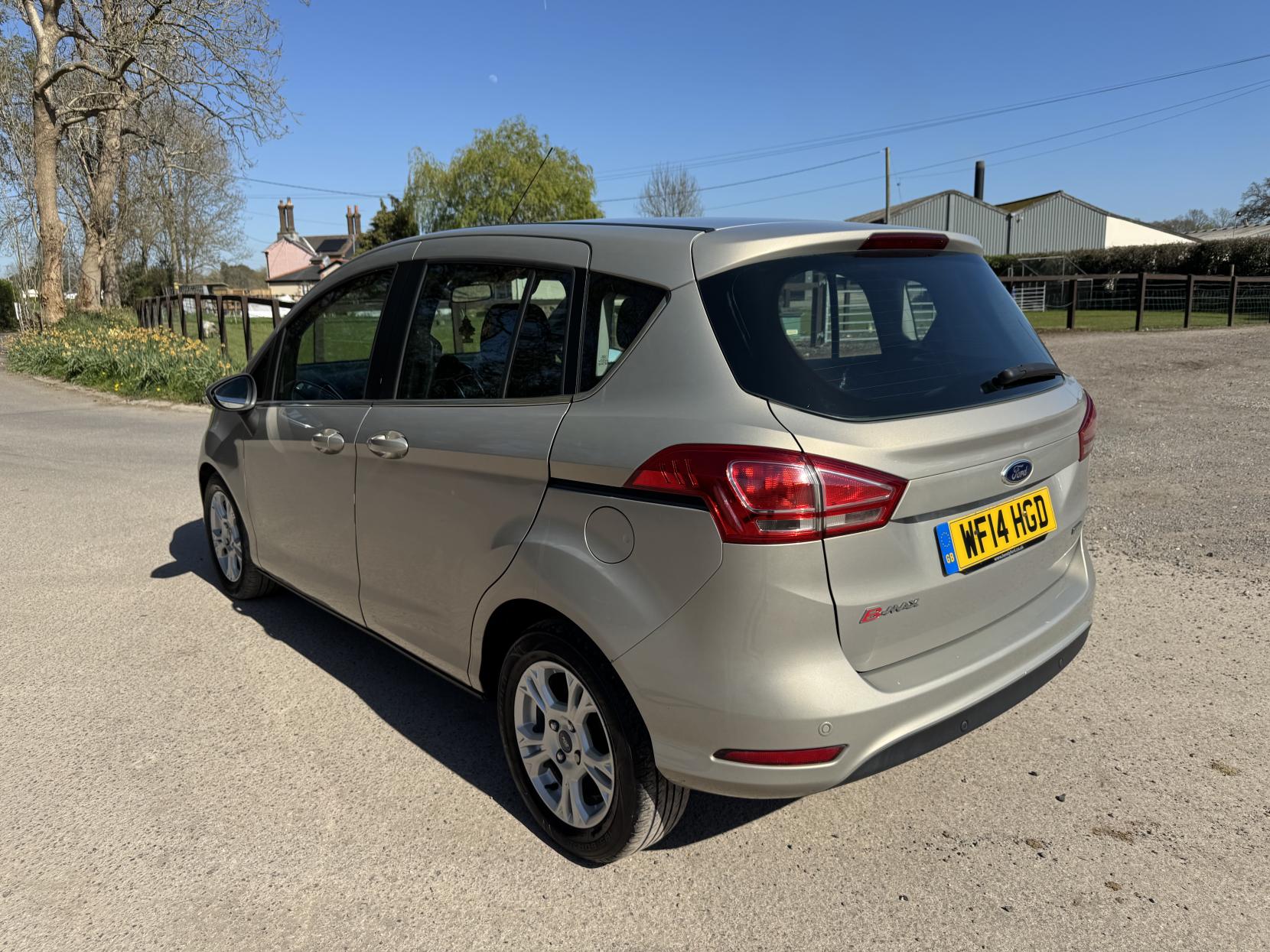 Ford B-Max 1.0T EcoBoost Zetec MPV 5dr Petrol Manual Euro 5 (100 ps)