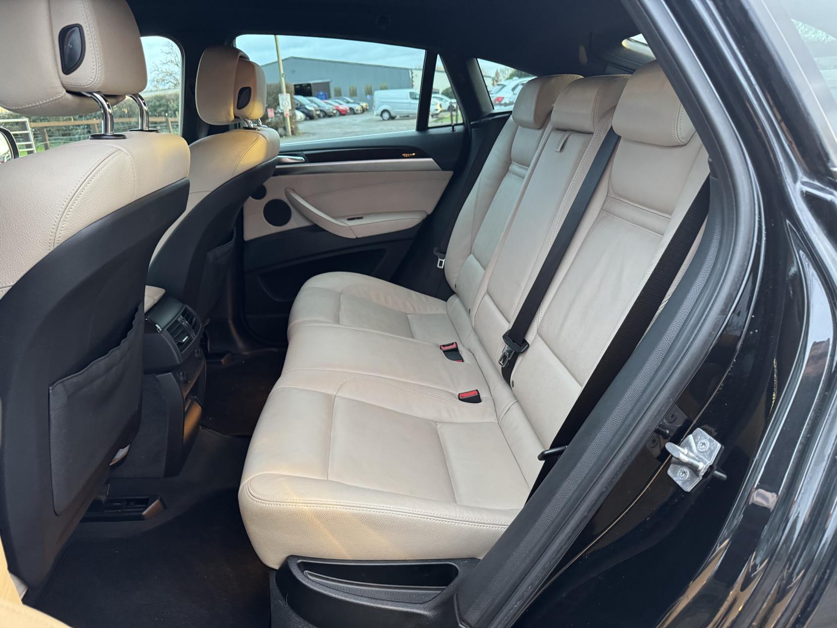 BMW X6 3.0 30d SUV 5dr Diesel Steptronic xDrive Euro 5 (245 ps)