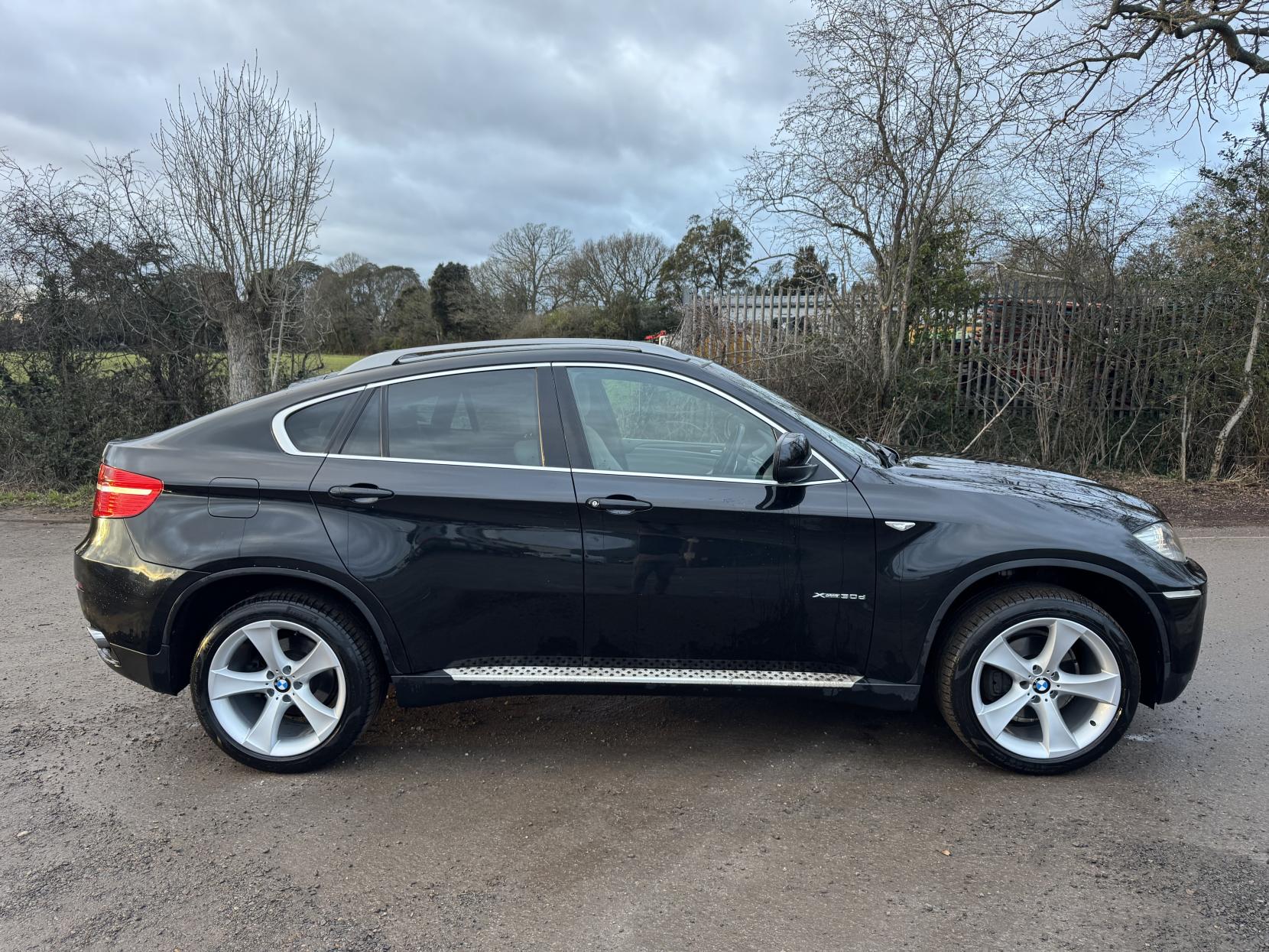 BMW X6 3.0 30d SUV 5dr Diesel Steptronic xDrive Euro 5 (245 ps)