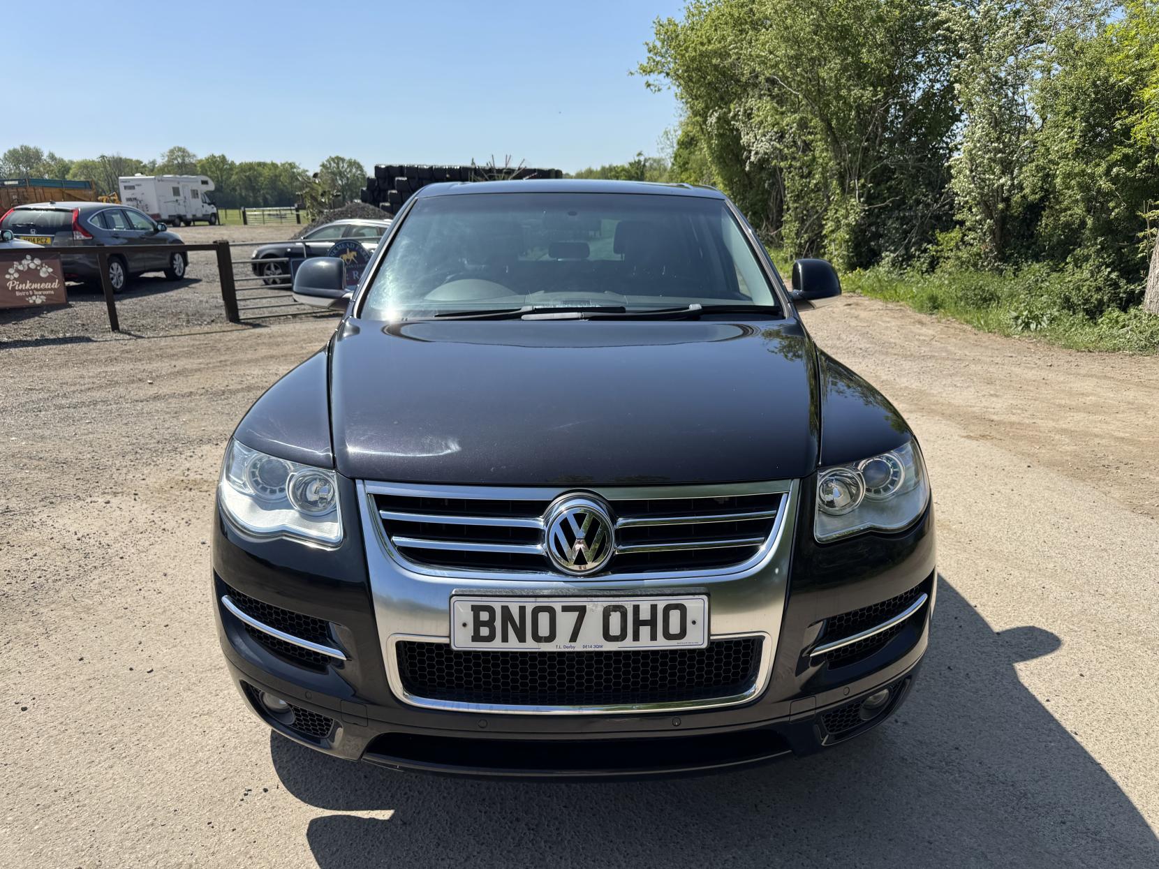 Volkswagen Touareg 3.0 TDI V6 Altitude SUV 5dr Diesel Automatic (294 g/km, 222 bhp)