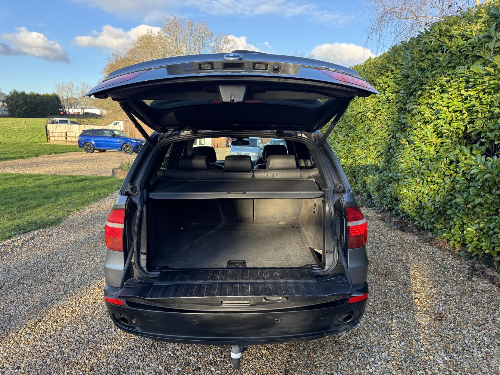 BMW X5 3.0 sd SE SUV 5dr Diesel Auto 4WD Euro 4 (286 ps)