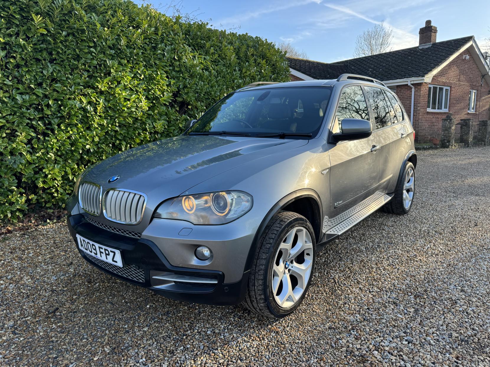 BMW X5 3.0 sd SE SUV 5dr Diesel Auto 4WD Euro 4 (286 ps)