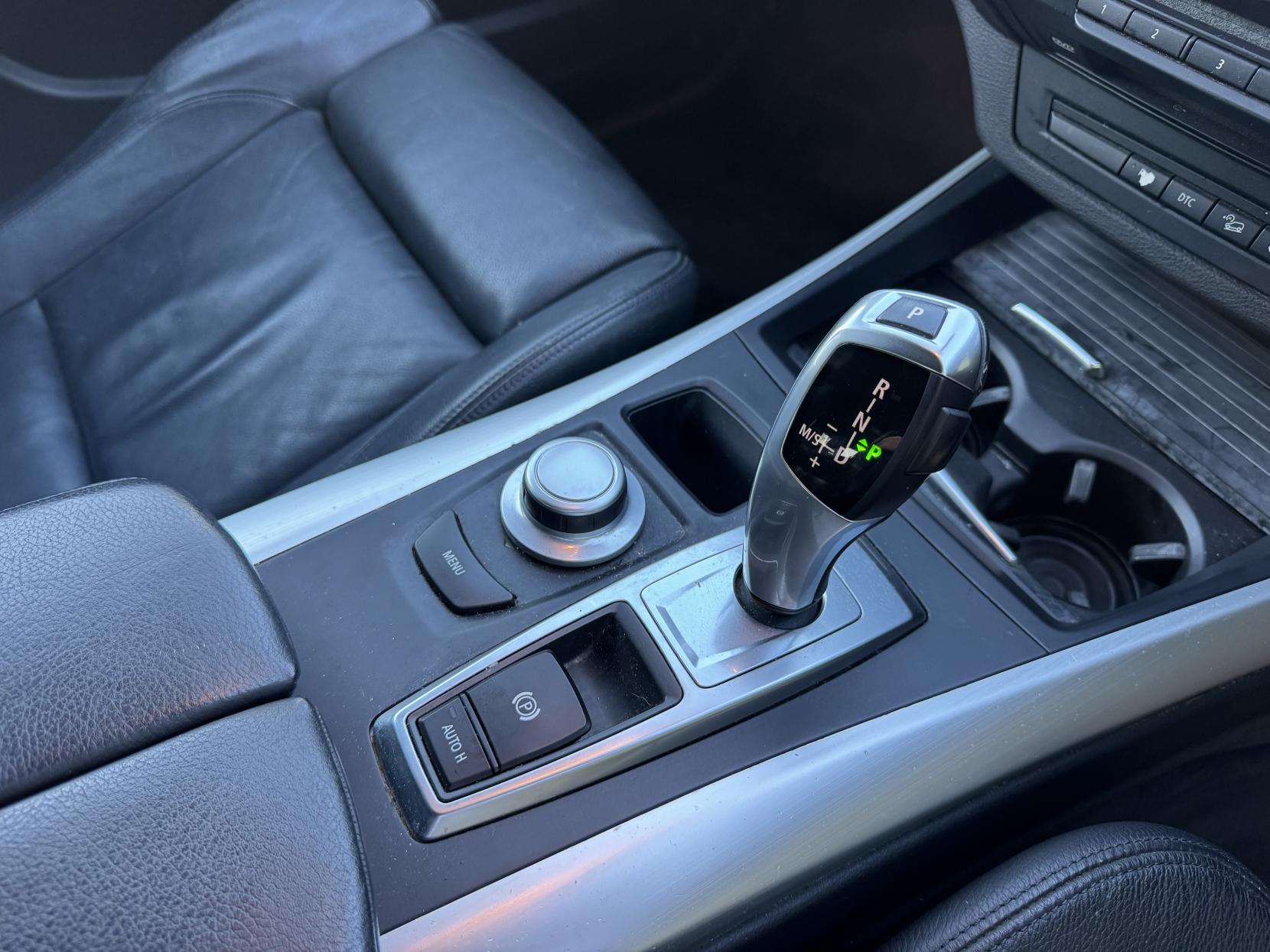 BMW X5 3.0 sd SE SUV 5dr Diesel Auto 4WD Euro 4 (286 ps)