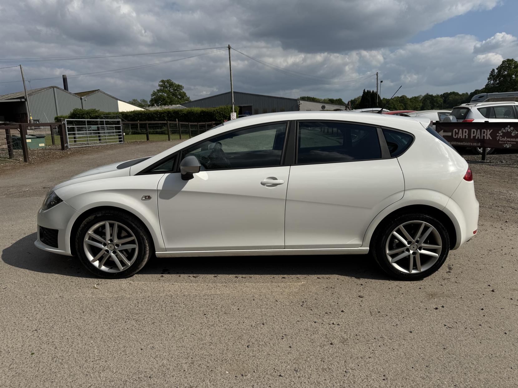 SEAT Leon 2.0 TDI CR FR Hatchback 5dr Diesel Manual Euro 5 (170 ps)