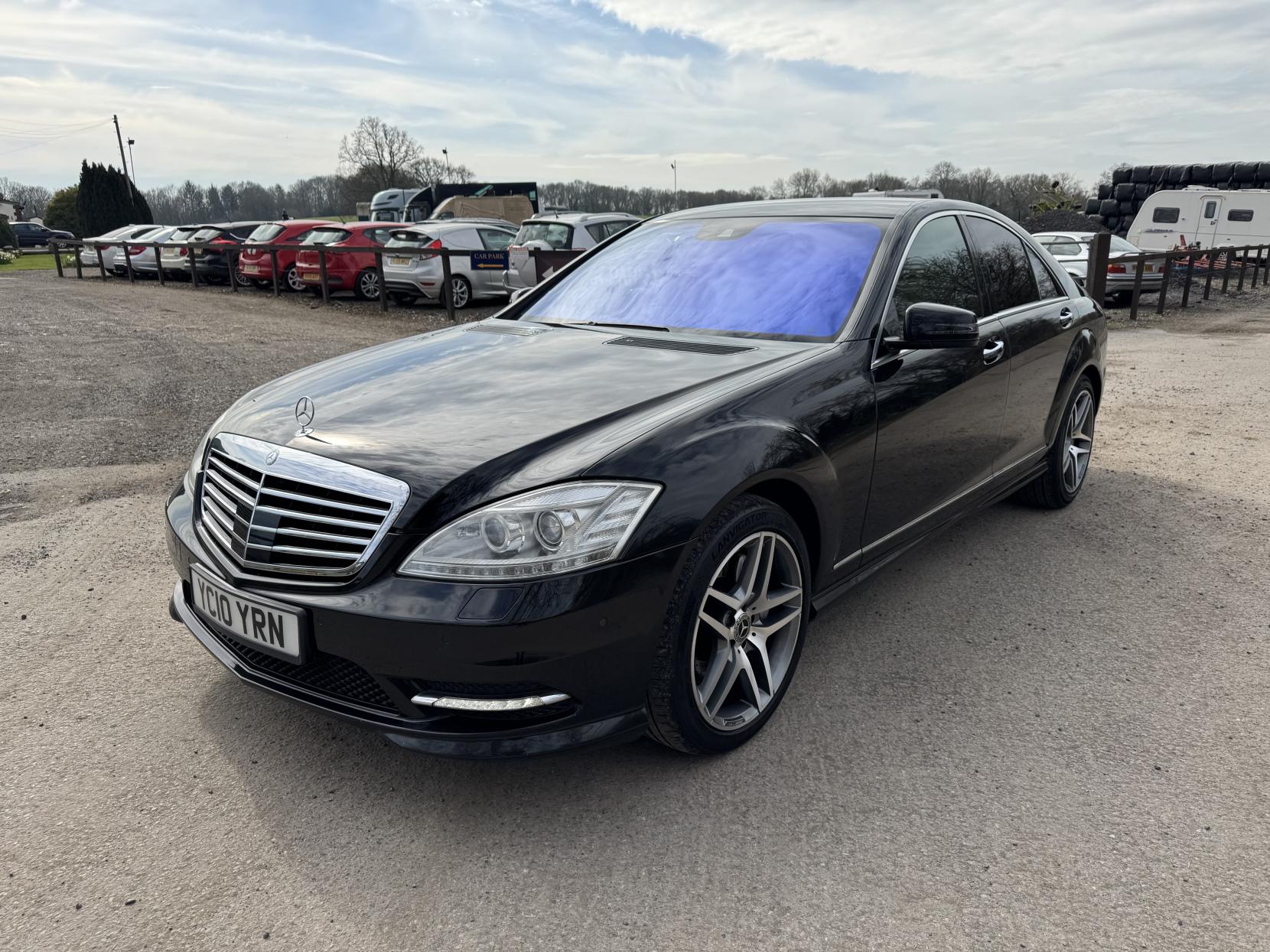 Mercedes-Benz S Class 3.0 S350 CDI V6 BlueEfficiency Saloon 4dr Diesel G-Tronic Euro 4 (235 ps)