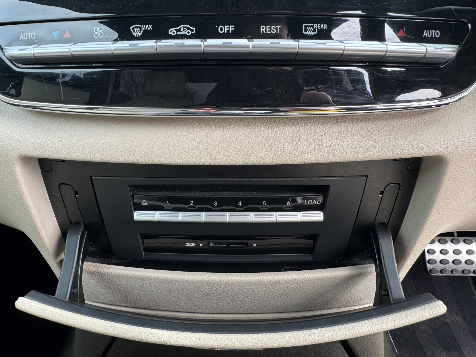 Mercedes-Benz S Class 3.0 S350 CDI V6 BlueEfficiency Saloon 4dr Diesel G-Tronic Euro 4 (235 ps)