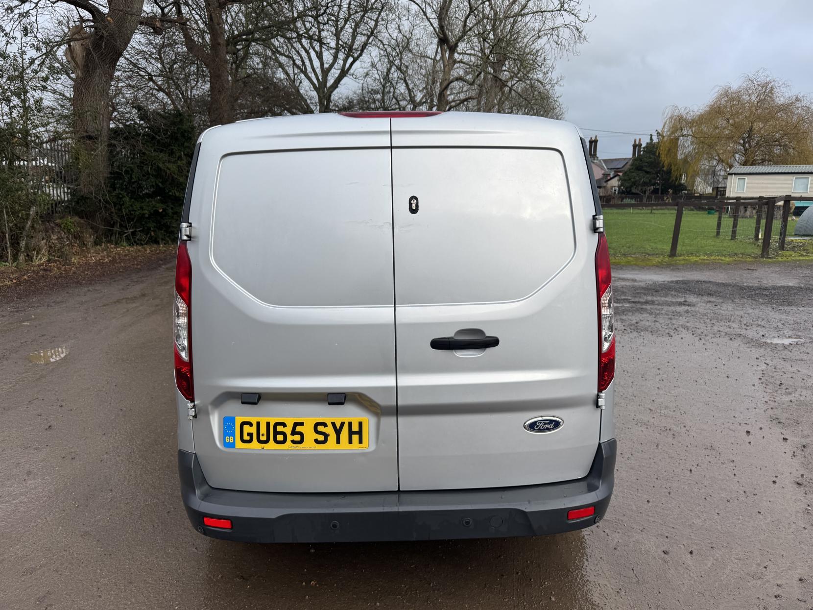 Ford Transit Connect 1.6 TDCi 210 Trend Panel Van 5dr Diesel Manual L2 H1 (128 g/km, 94 bhp)