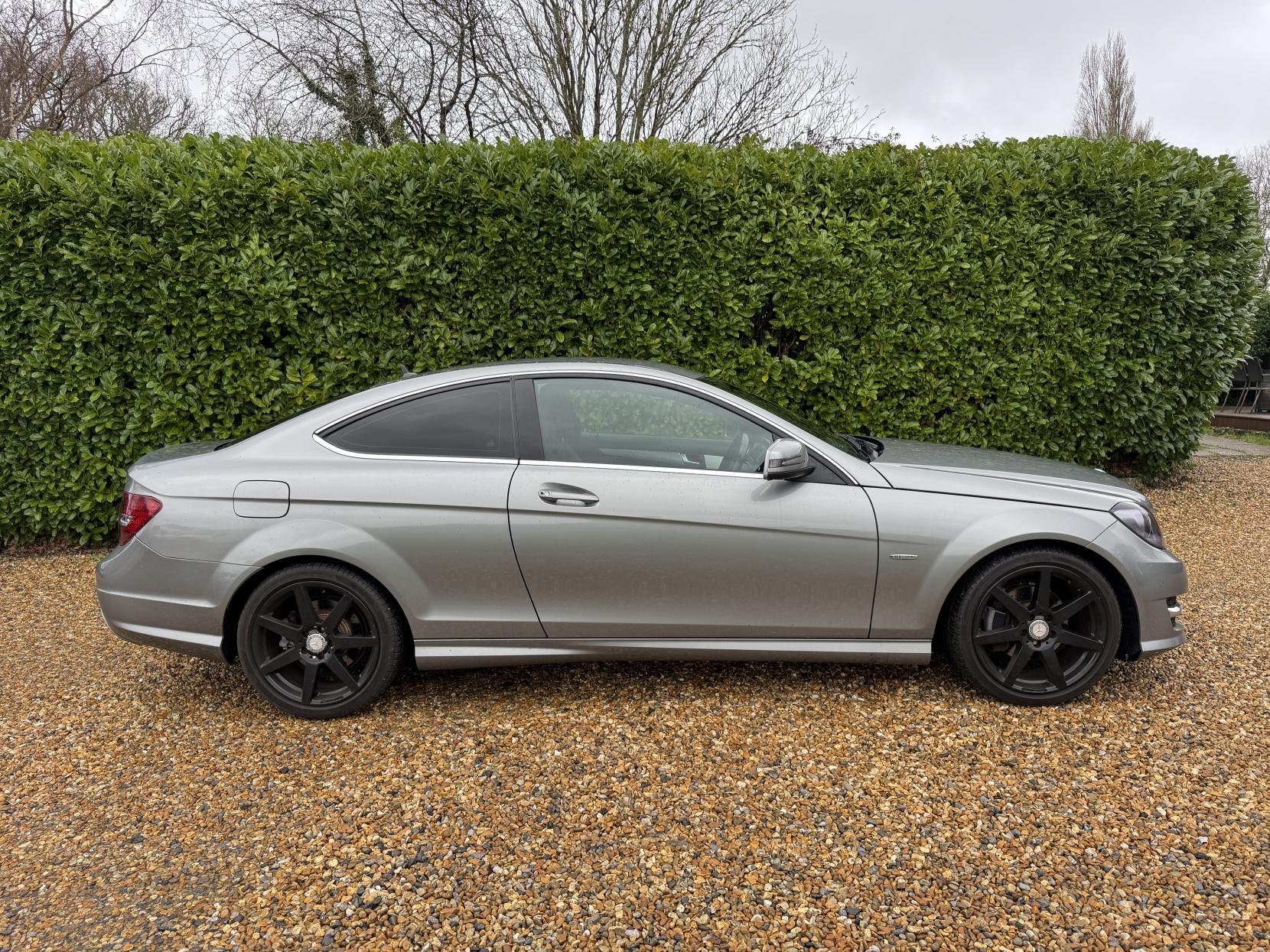 Mercedes-Benz C Class 2.1 C220 CDI BlueEfficiency AMG Sport Edition 125 Coupe 2dr Diesel Manual Euro 5 (s/s) (170 ps)