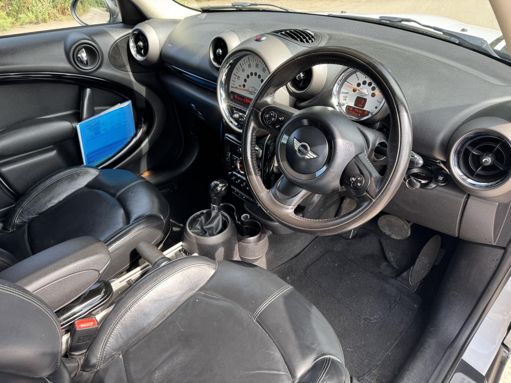 MINI Countryman 2.0 Cooper D SUV 5dr Diesel Auto ALL4 Euro 5 (112 ps)