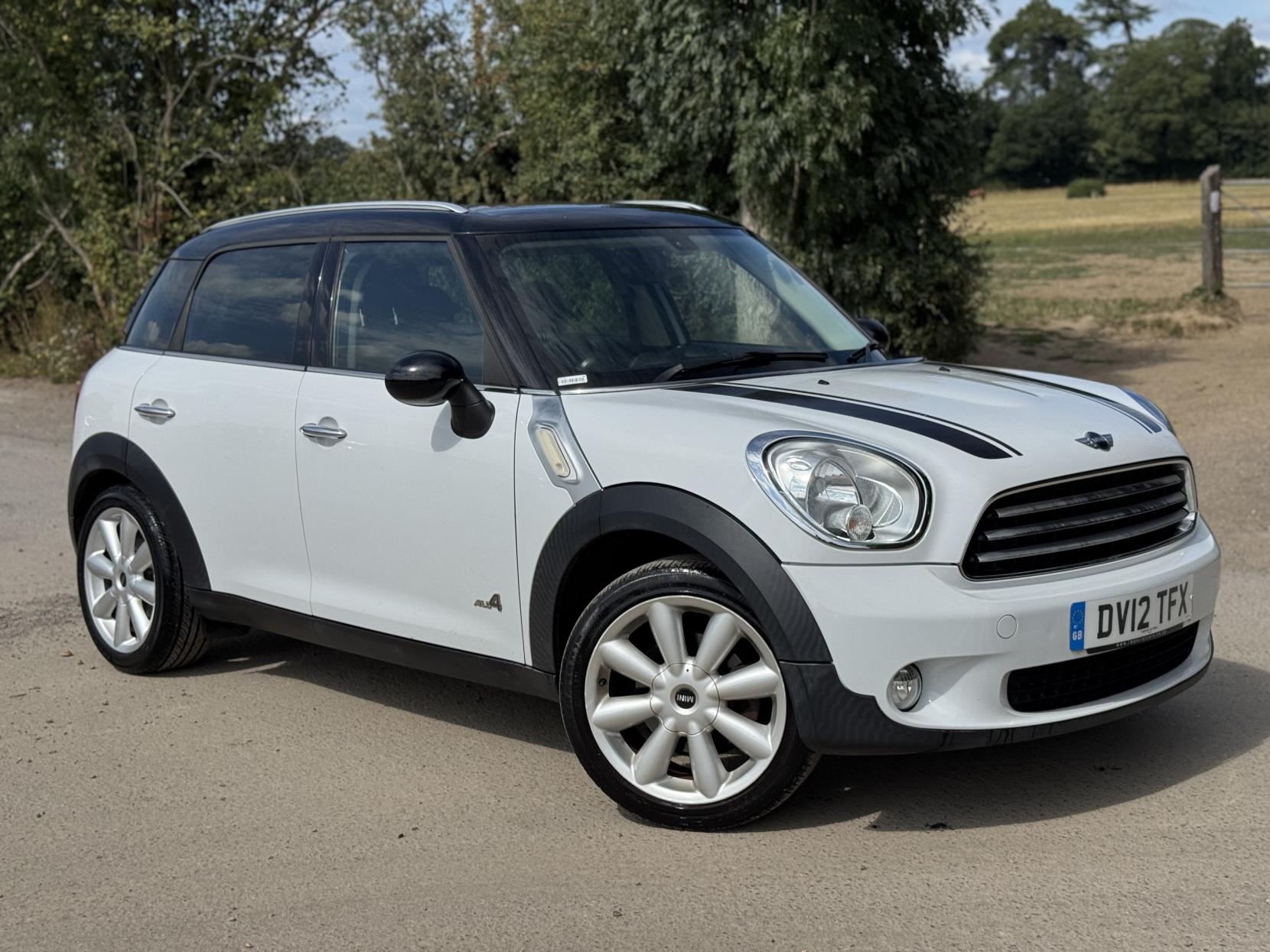 MINI Countryman 2.0 Cooper D SUV 5dr Diesel Auto ALL4 Euro 5 (112 ps)