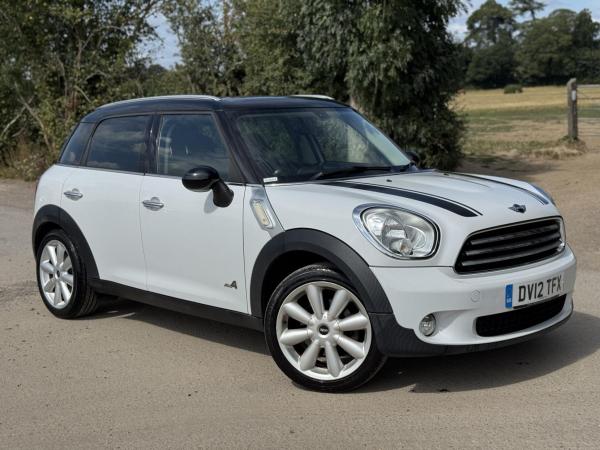 MINI Countryman 2.0 Cooper D SUV 5dr Diesel Auto ALL4 Euro 5 (112 ps)