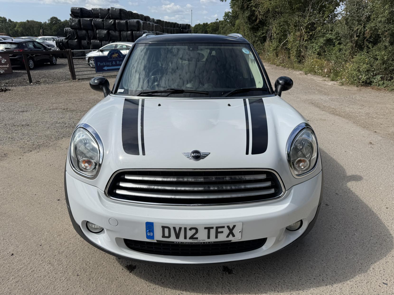MINI Countryman 2.0 Cooper D SUV 5dr Diesel Auto ALL4 Euro 5 (112 ps)