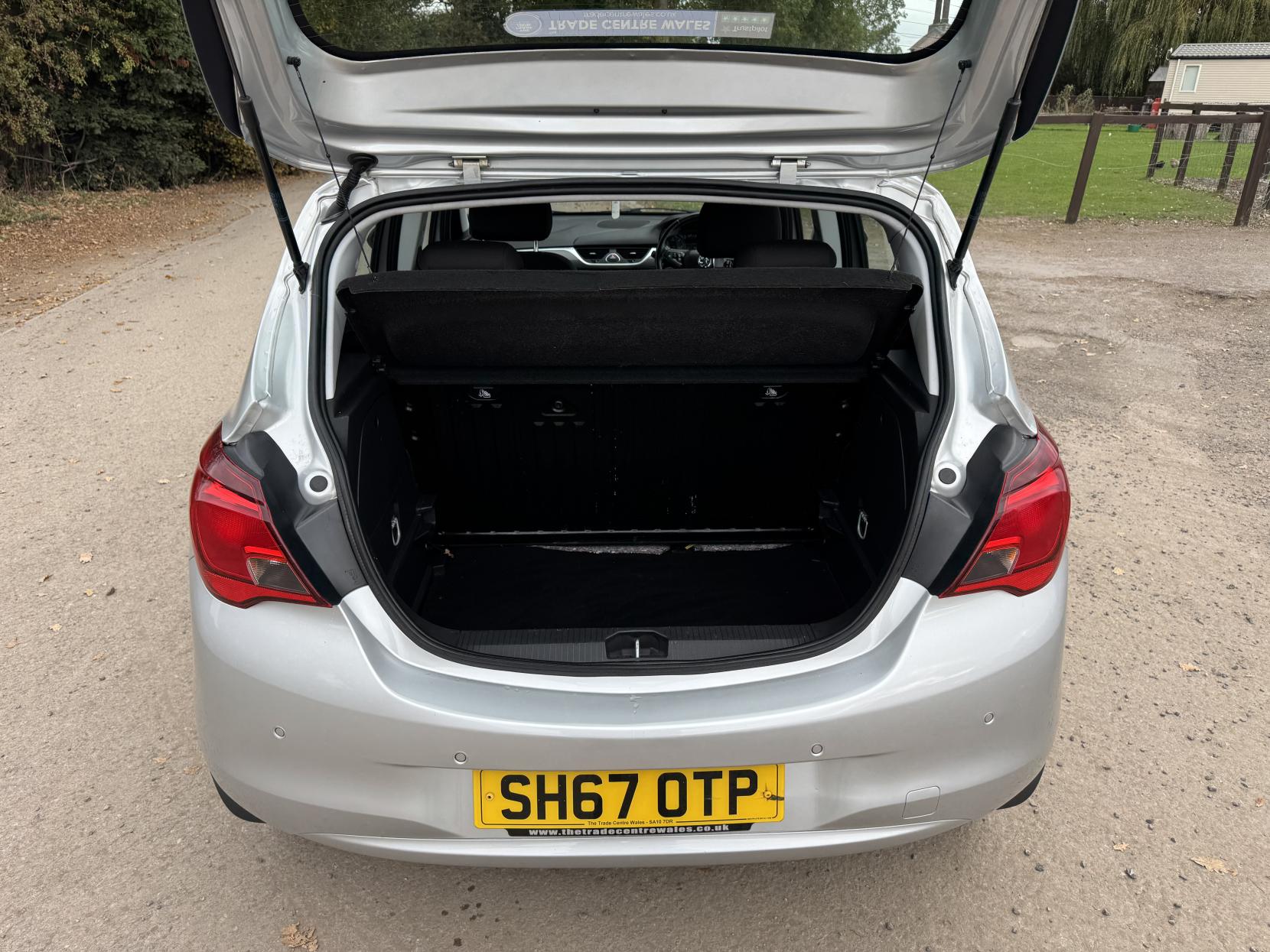Vauxhall Corsa 1.3 CDTi ecoTEC Design Hatchback 5dr Diesel Manual Euro 6 (s/s) (95 ps)