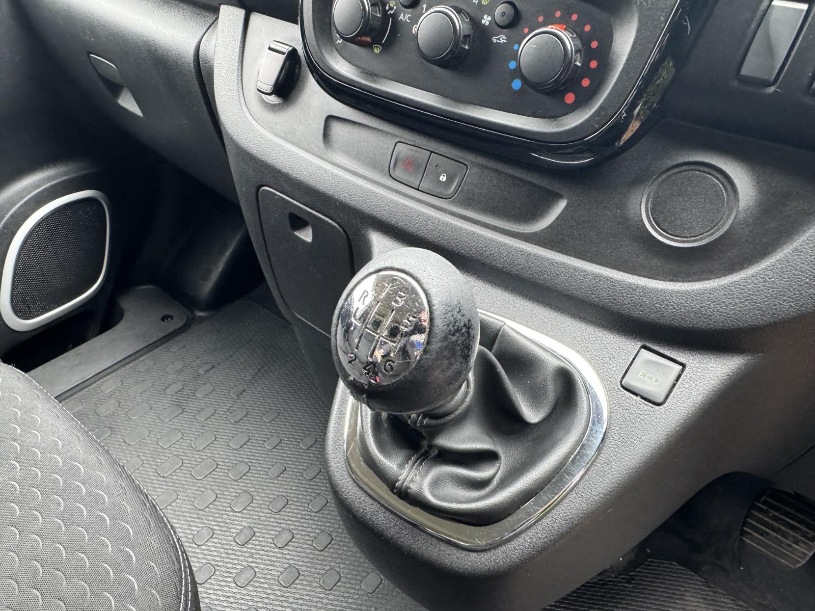 Vauxhall Vivaro 1.6 CDTi 2900 Sportive Panel Van 5dr Diesel Manual L2 H1 Euro 6 (120 ps)